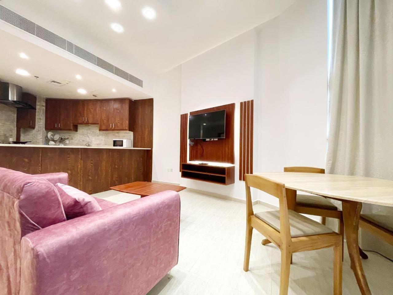 Zenith Smart - Zenith Tower A2 * Dubai