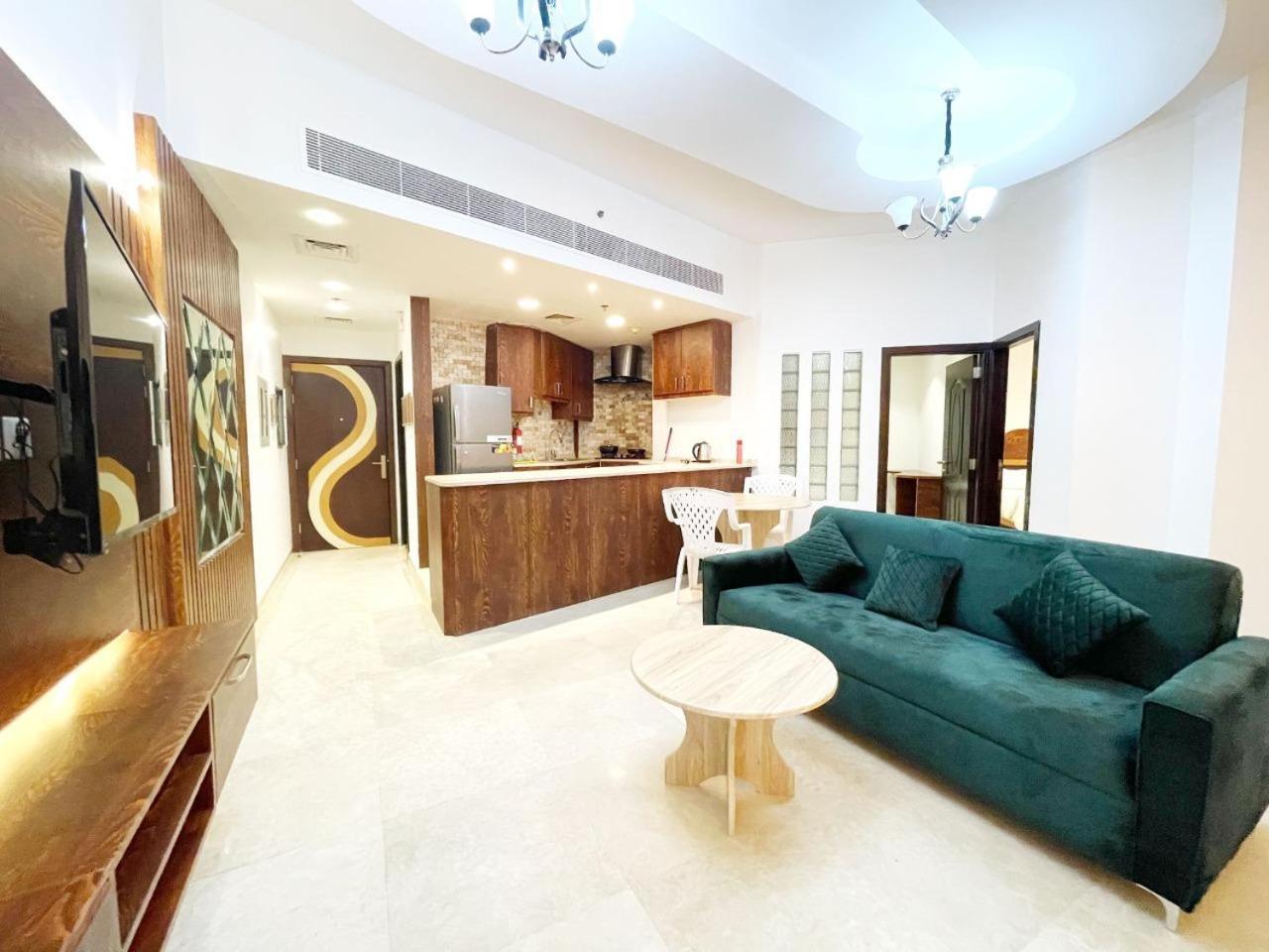 Zenith Smart - Zenith Tower A2 Daire Dubai