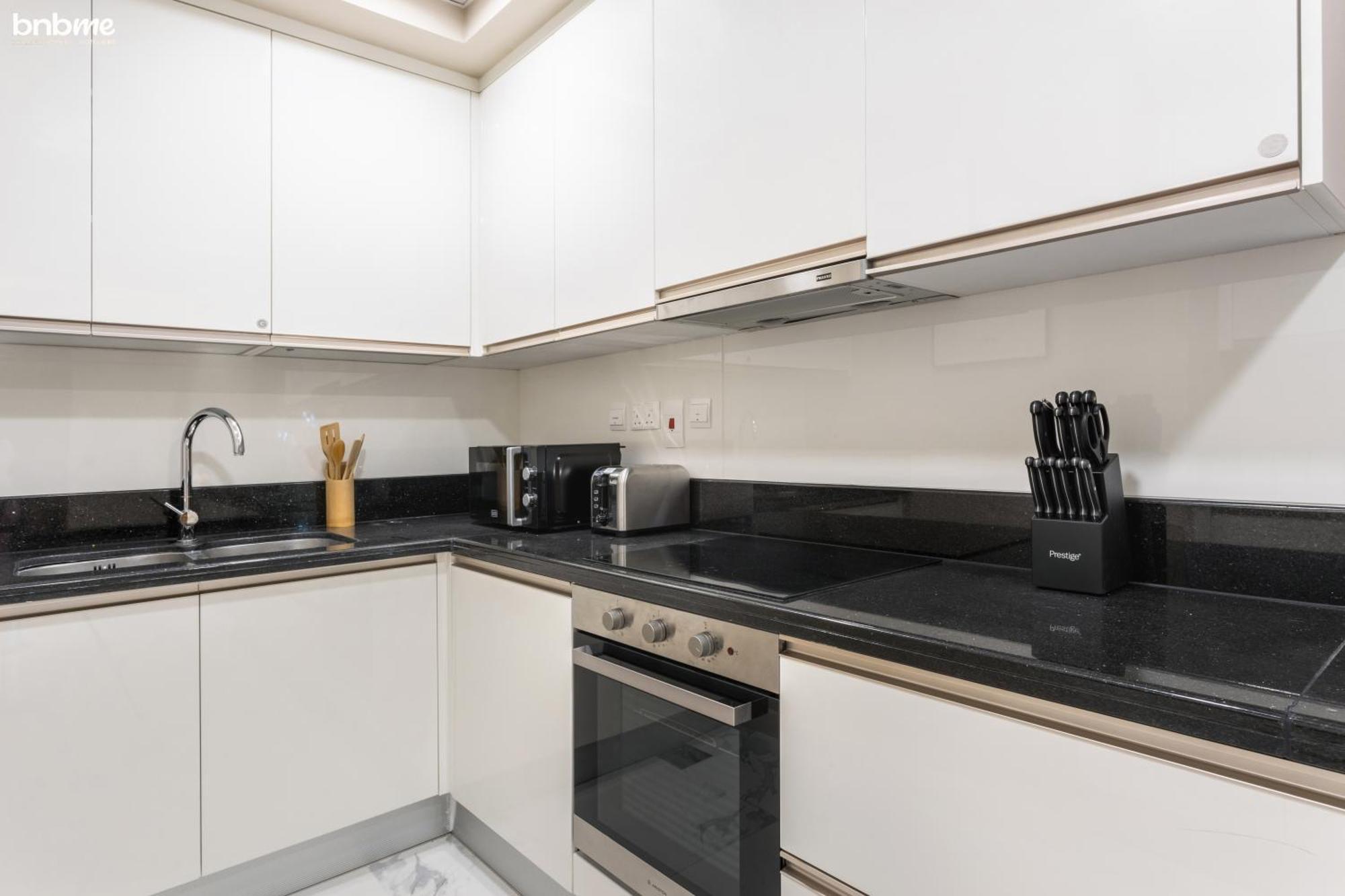 Bnbme - Amna Tower Apartment Dubai
