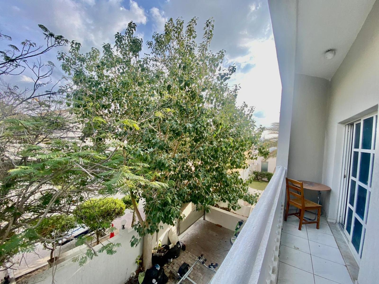 Comfortable Private In Compound Housing Guest house *
