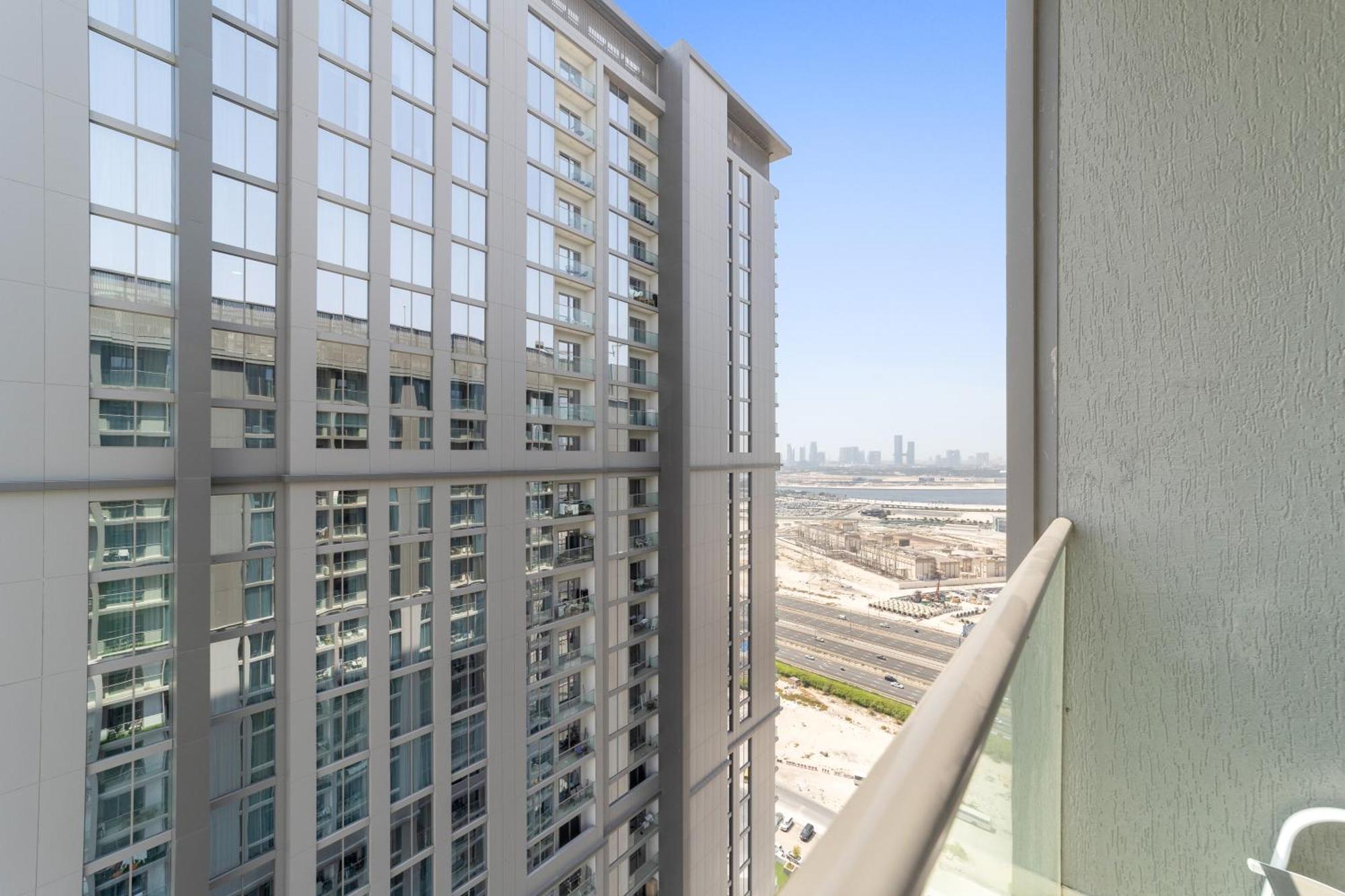 Cozy 2 Bedroom In Meydan - Sobha Creek Vista Apartment *