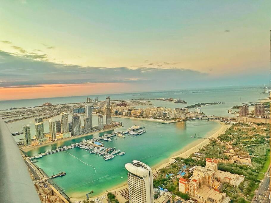 Skyview Haven 2br & Ocean Breeze