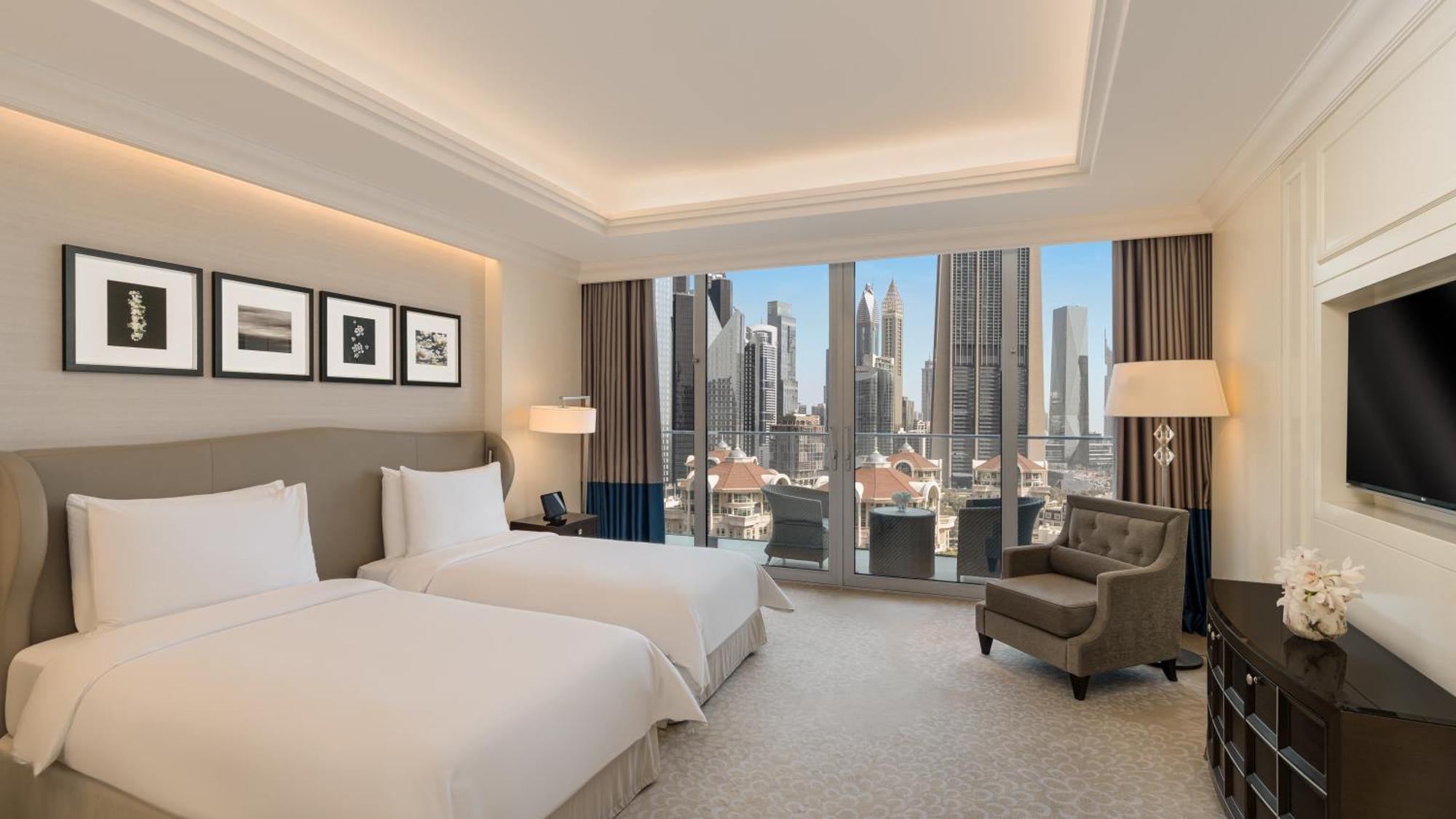 Hotel Kempinski The Boulevard Dubai 5*