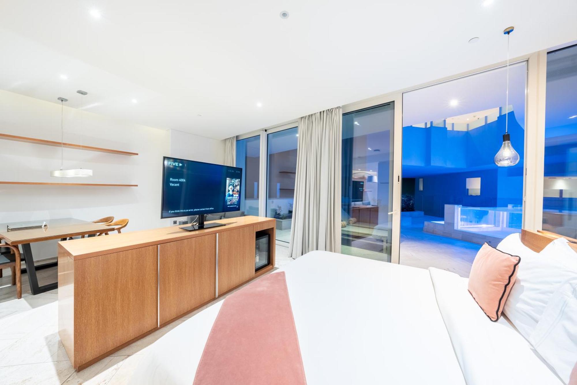 Five Jumeirah Village Hotel Dubai