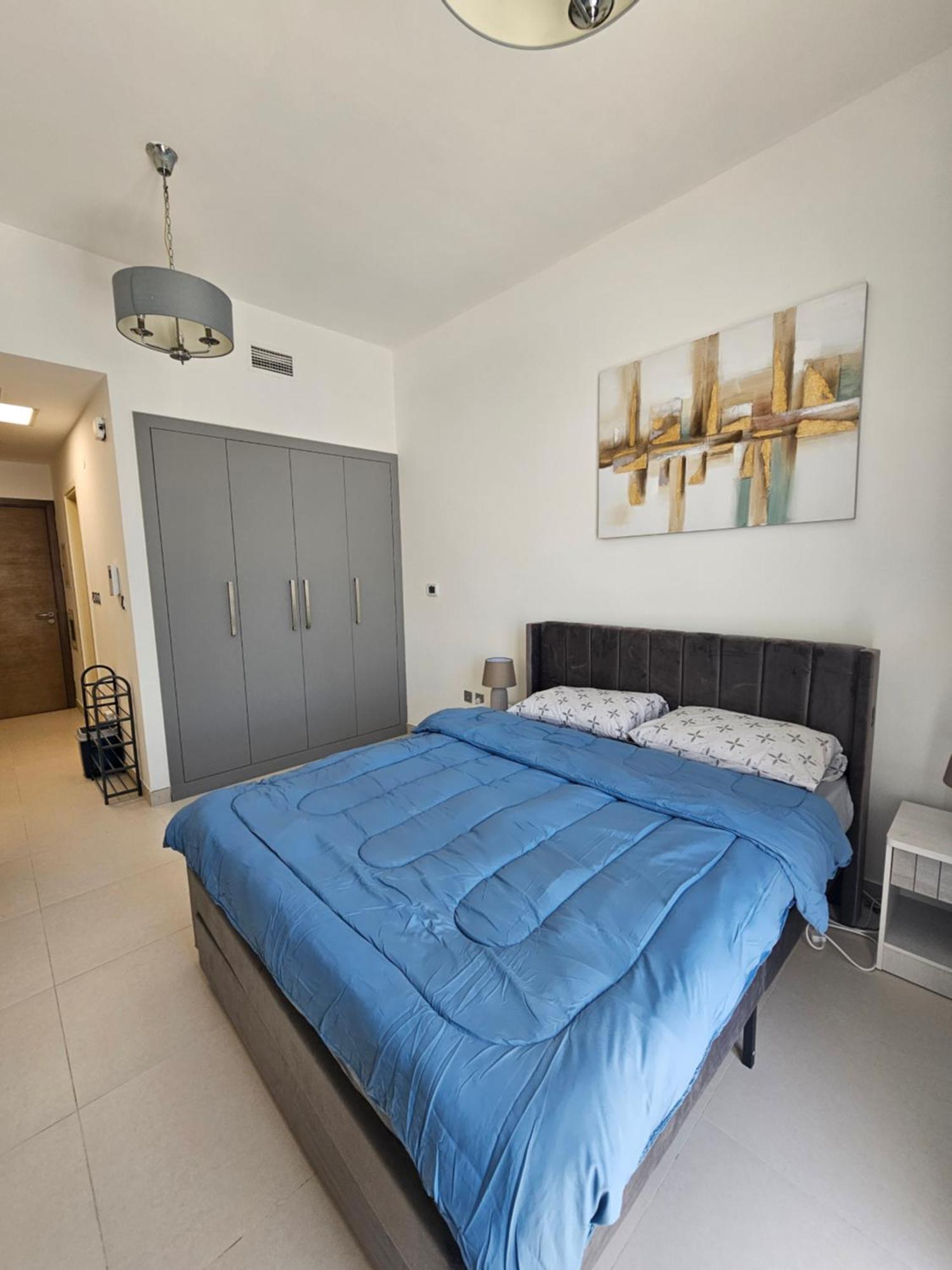 Cozy Al Furjan Apartment Dubai