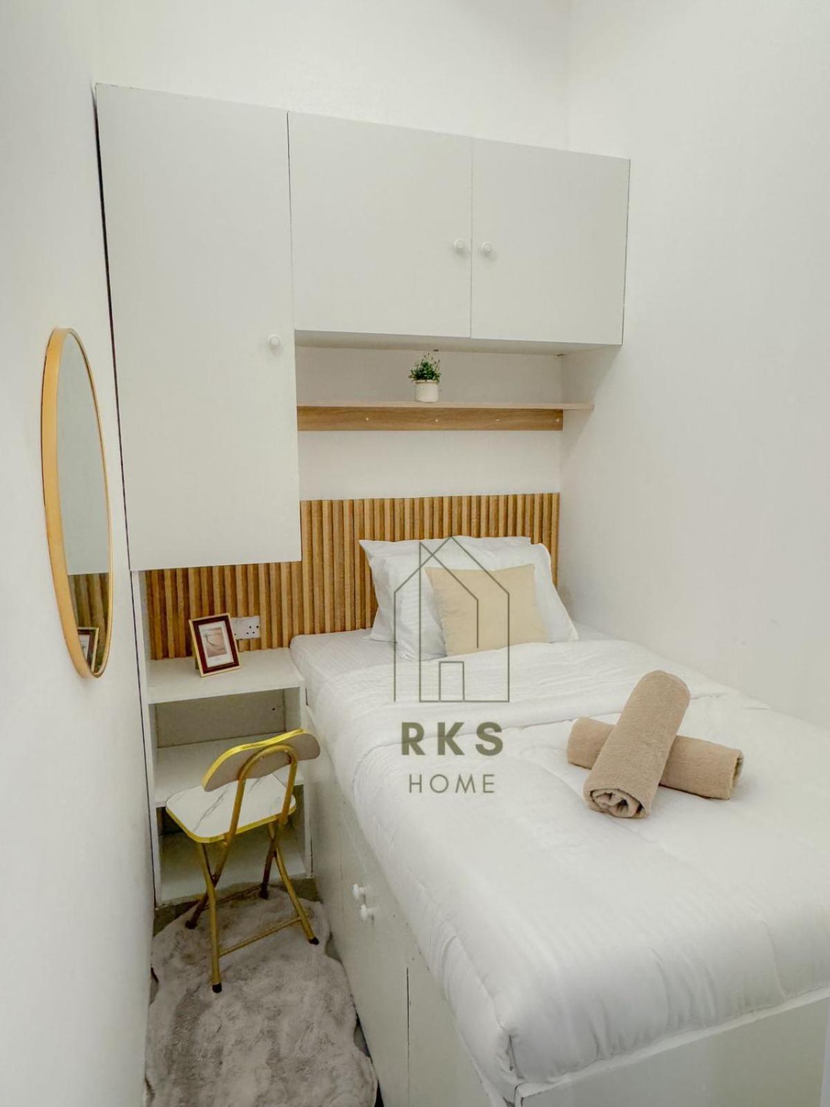 Shared Near Downtown Business Bay *