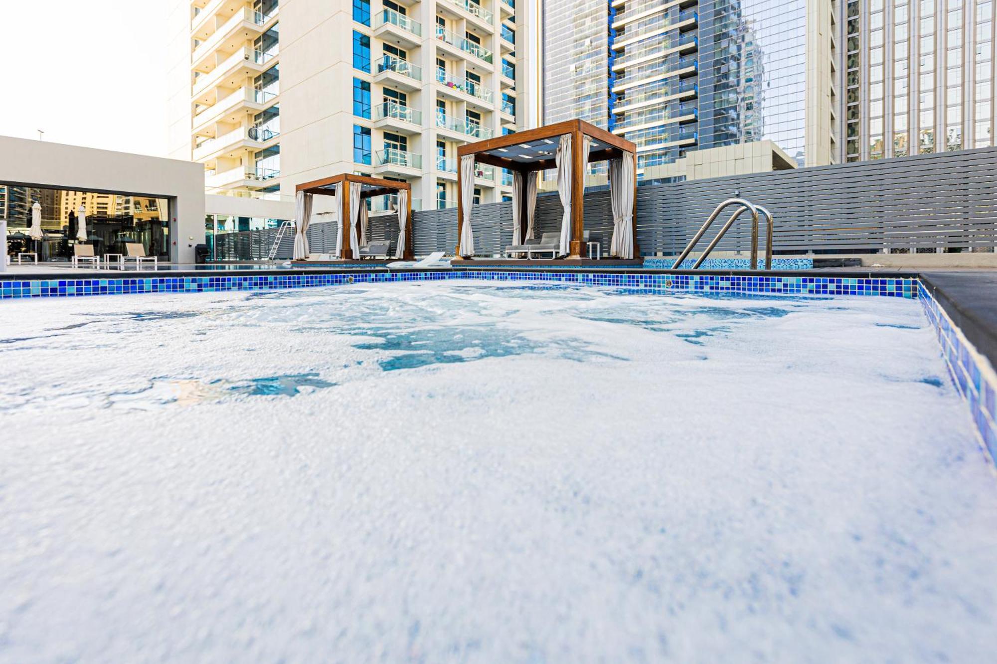Cozy In Marina Dubai