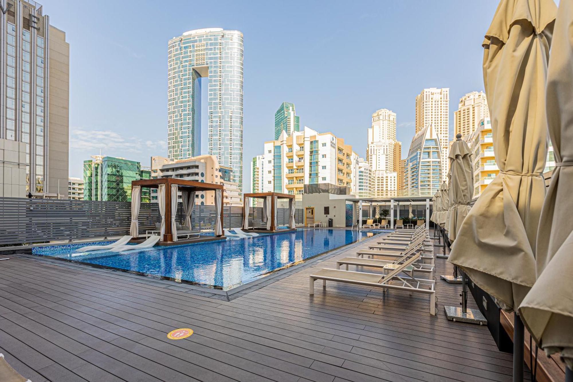 Cozy In Marina Apartment Dubai