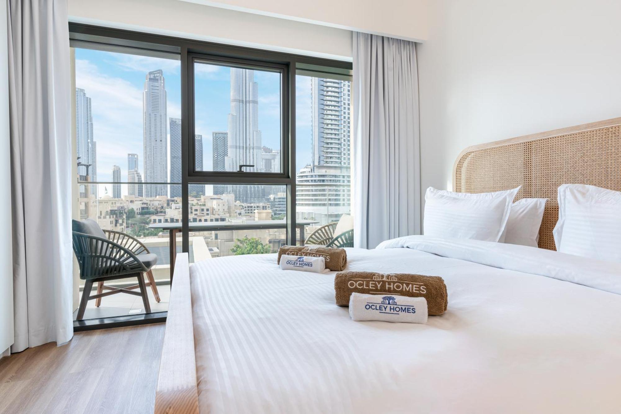 Stunning Renovated With Full Burj Khalifa View * Dubai