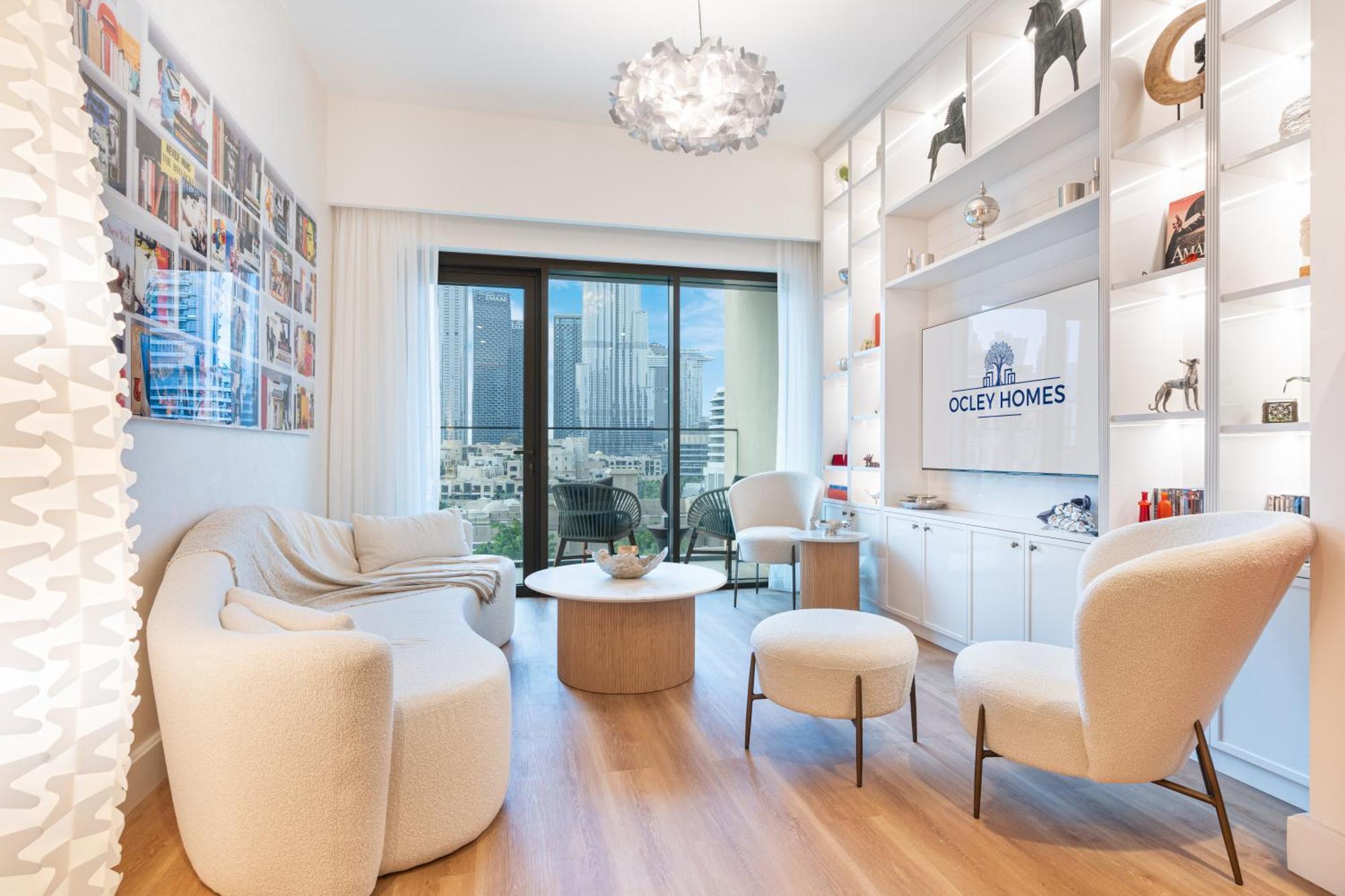 Stunning Renovated With Full Burj Khalifa View Apartment