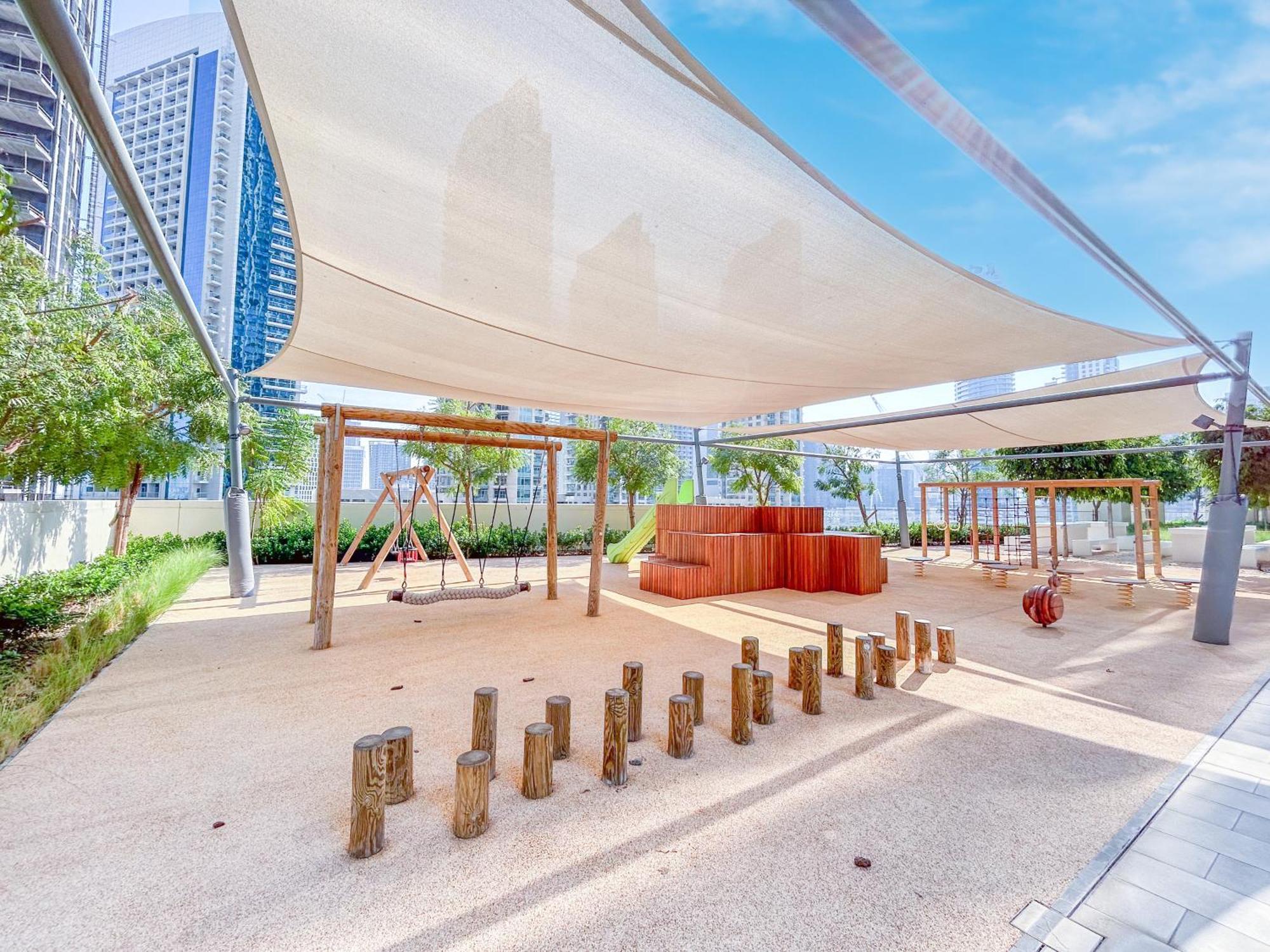 Stunning Renovated With Full Burj Khalifa View