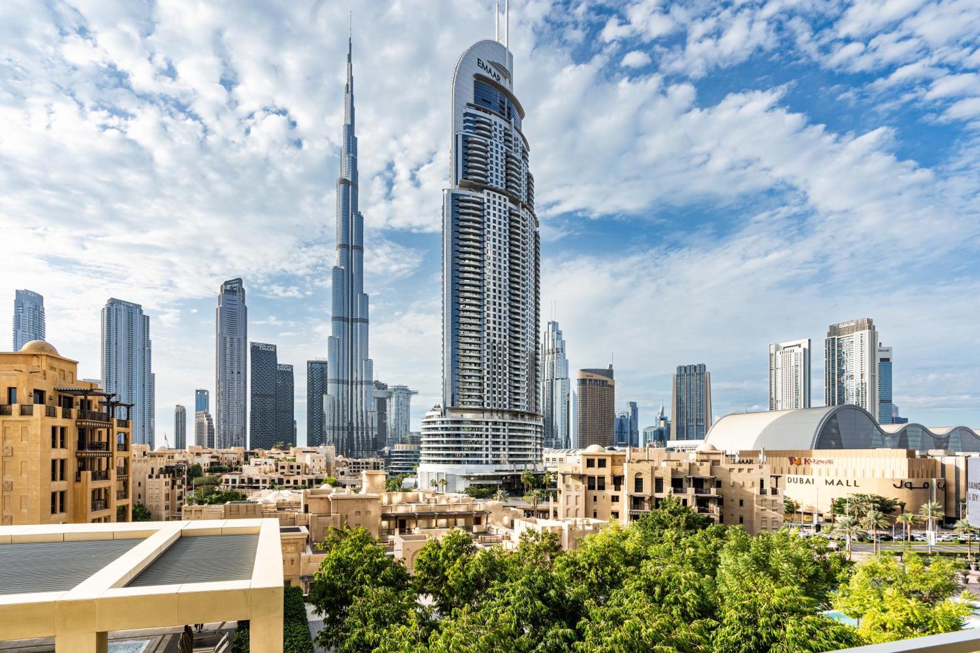 Apartment Stunning Renovated With Full Burj Khalifa View *
