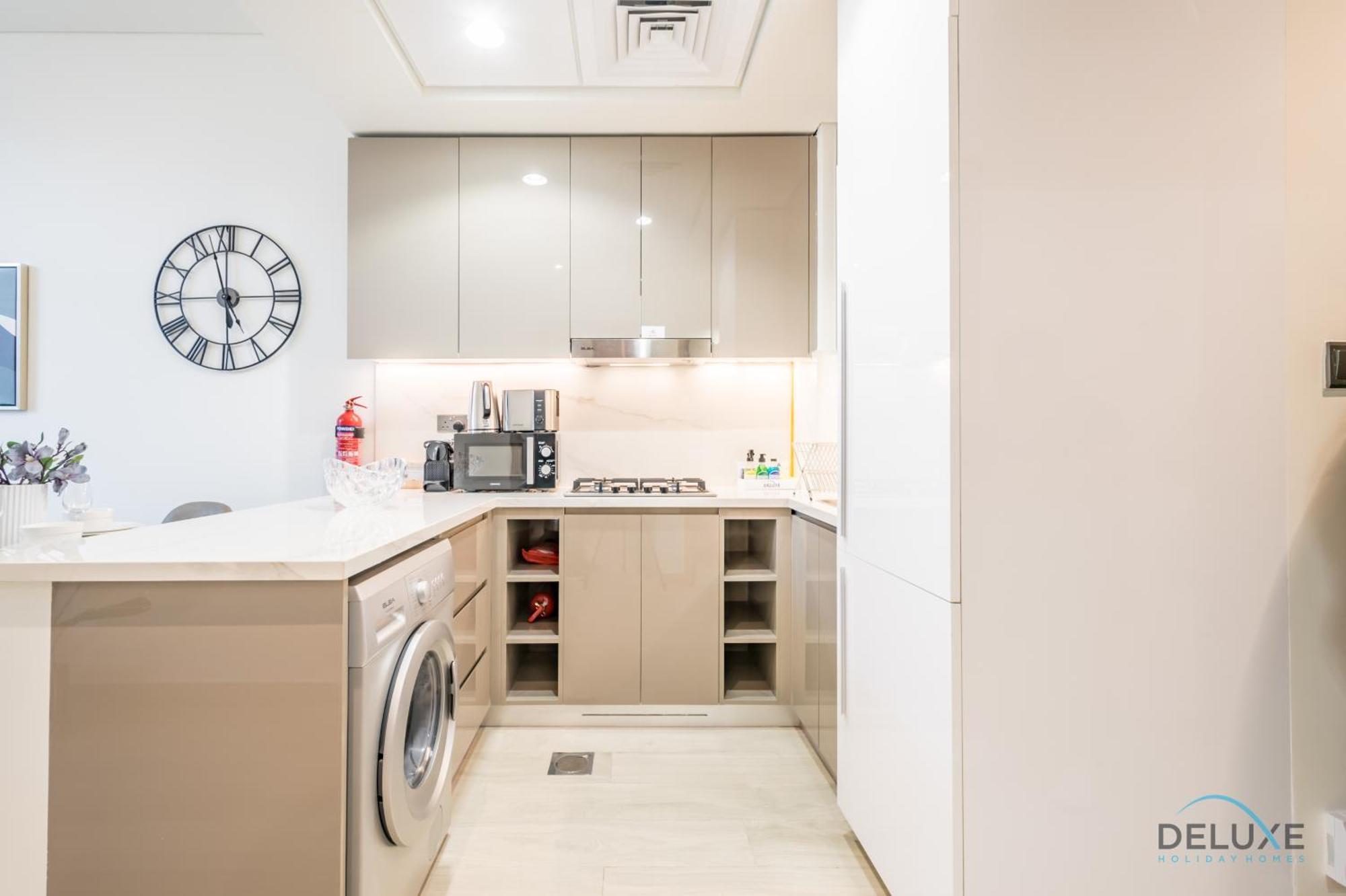 Inviting 1br In Azizi Riviera 32, Al Merkadh By Deluxe Homes Apartment *