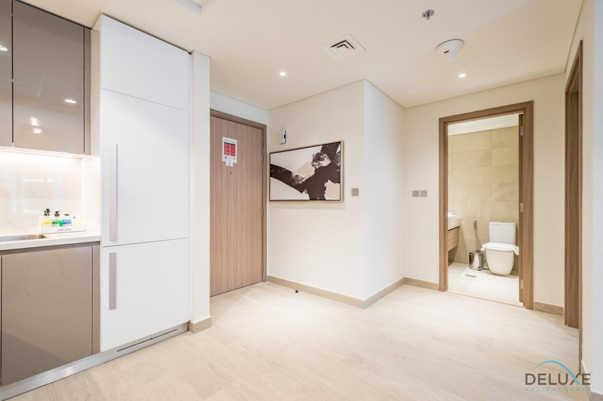 Stunning 1br In Azizi Riviera 42, Al Merkadh By Deluxe Homes *
