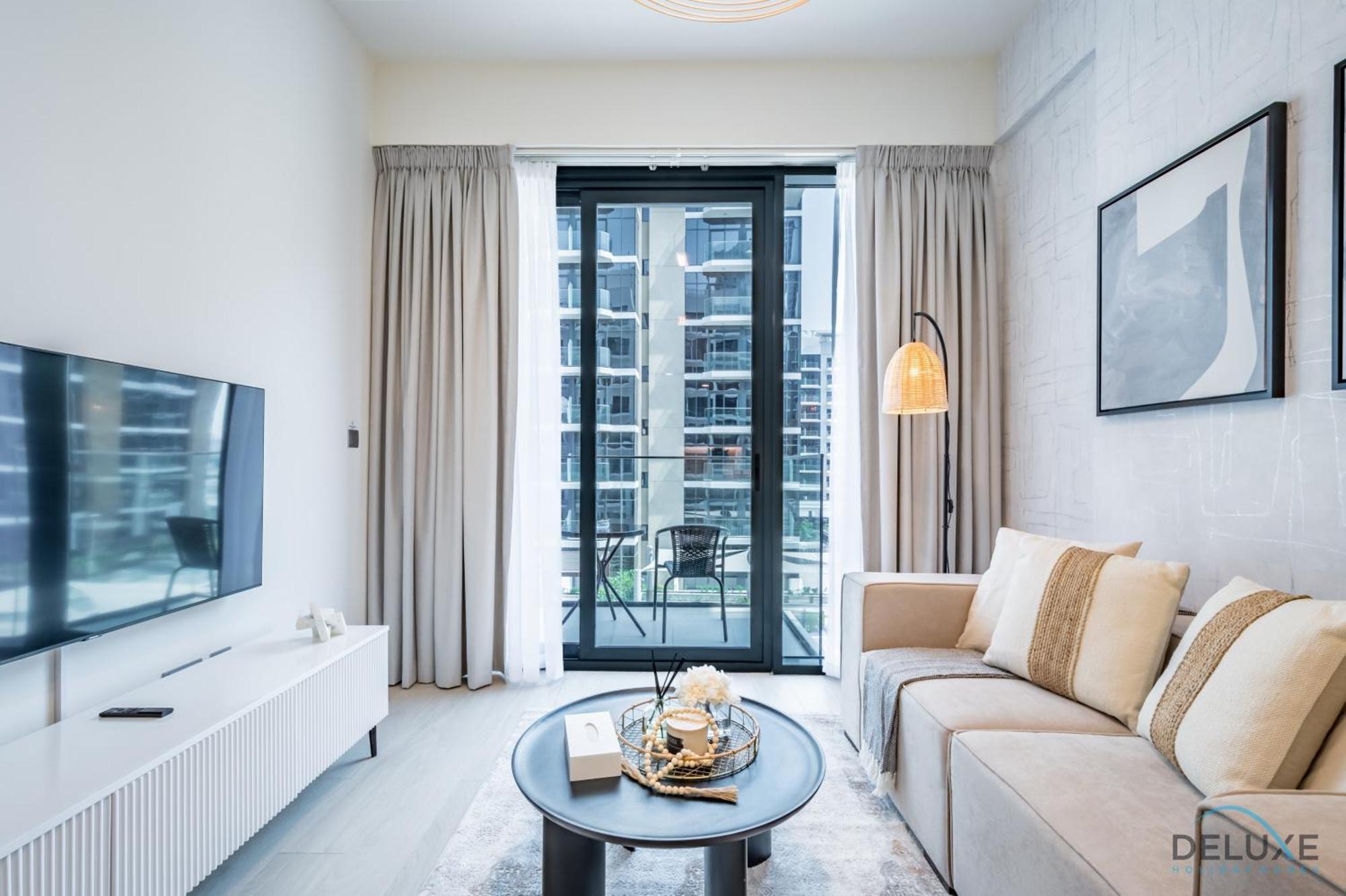 Stunning 1br In Azizi Riviera 42, Al Merkadh By Deluxe Homes *