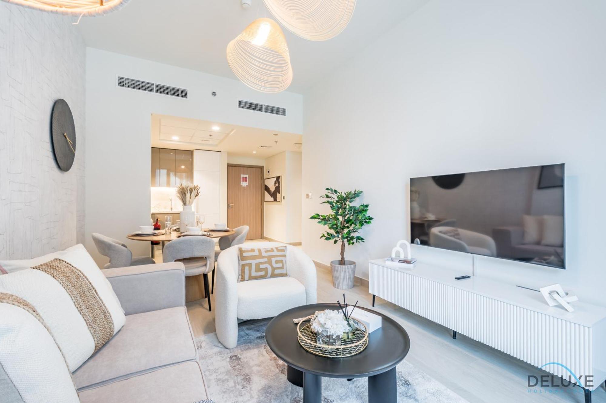 Apartment Stunning 1br In Azizi Riviera 42, Al Merkadh By Deluxe Homes *