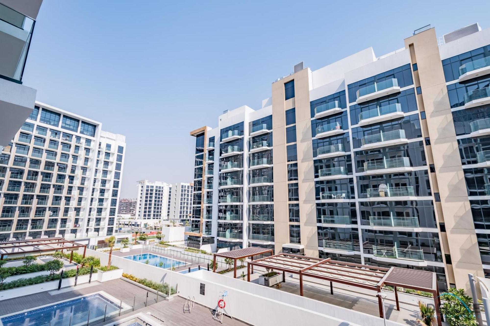 Apartment Stunning 1br In Azizi Riviera 42, Al Merkadh By Deluxe Homes