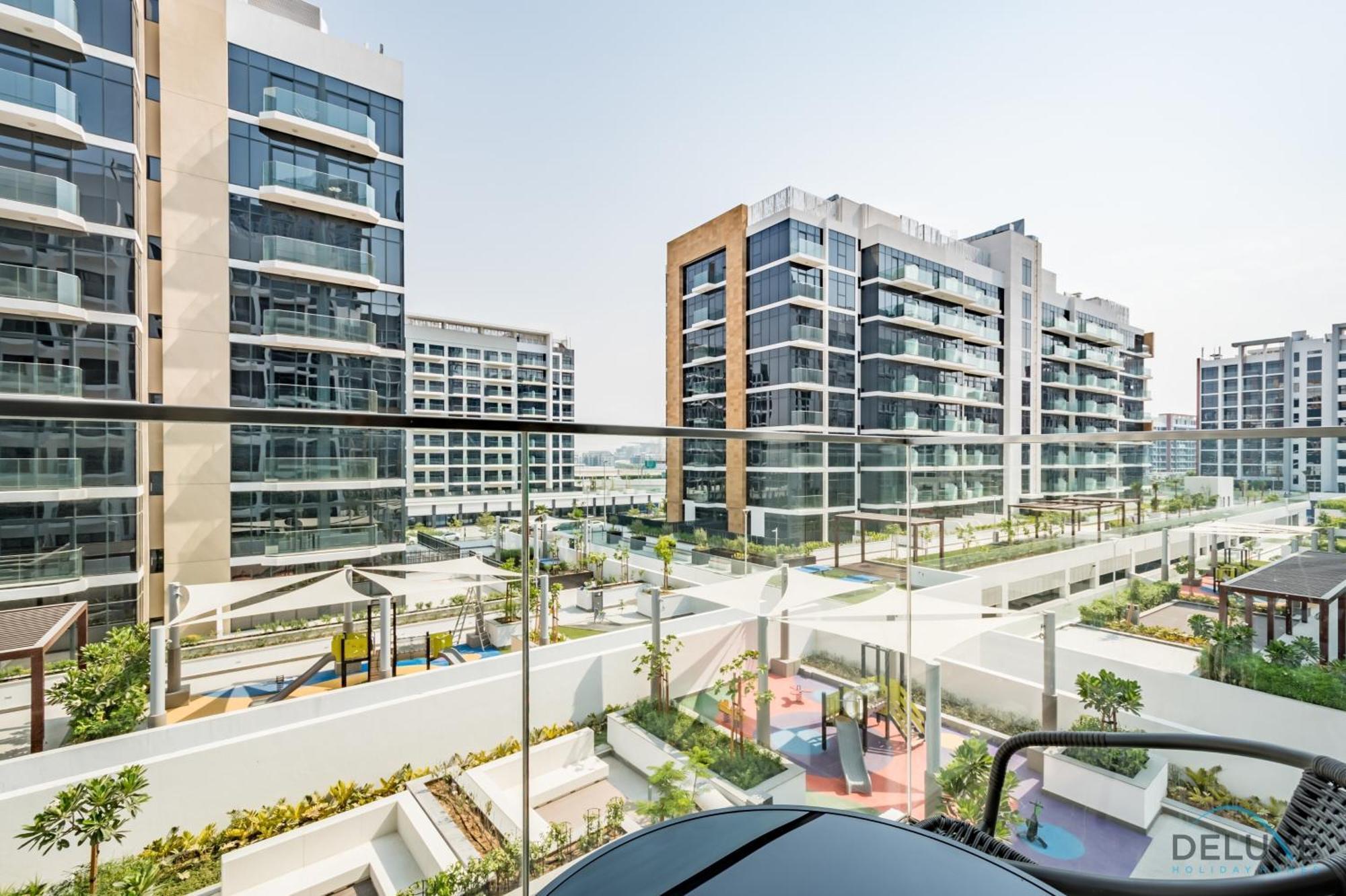 Apartment Stunning 1br In Azizi Riviera 42, Al Merkadh By Deluxe Homes Dubai
