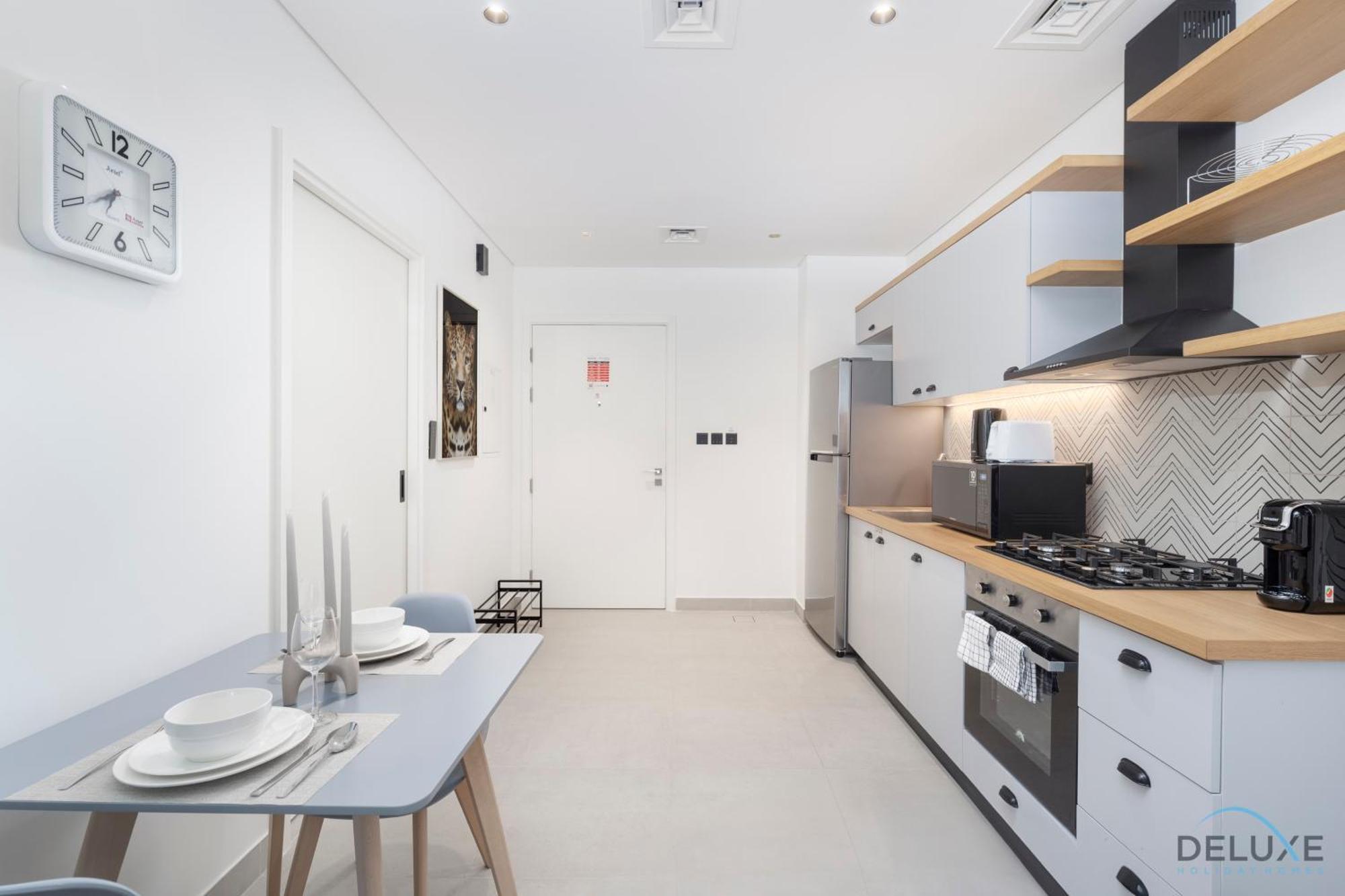 Chic 1br At Collective 2 Tower A Hills By Deluxe Homes Apartment