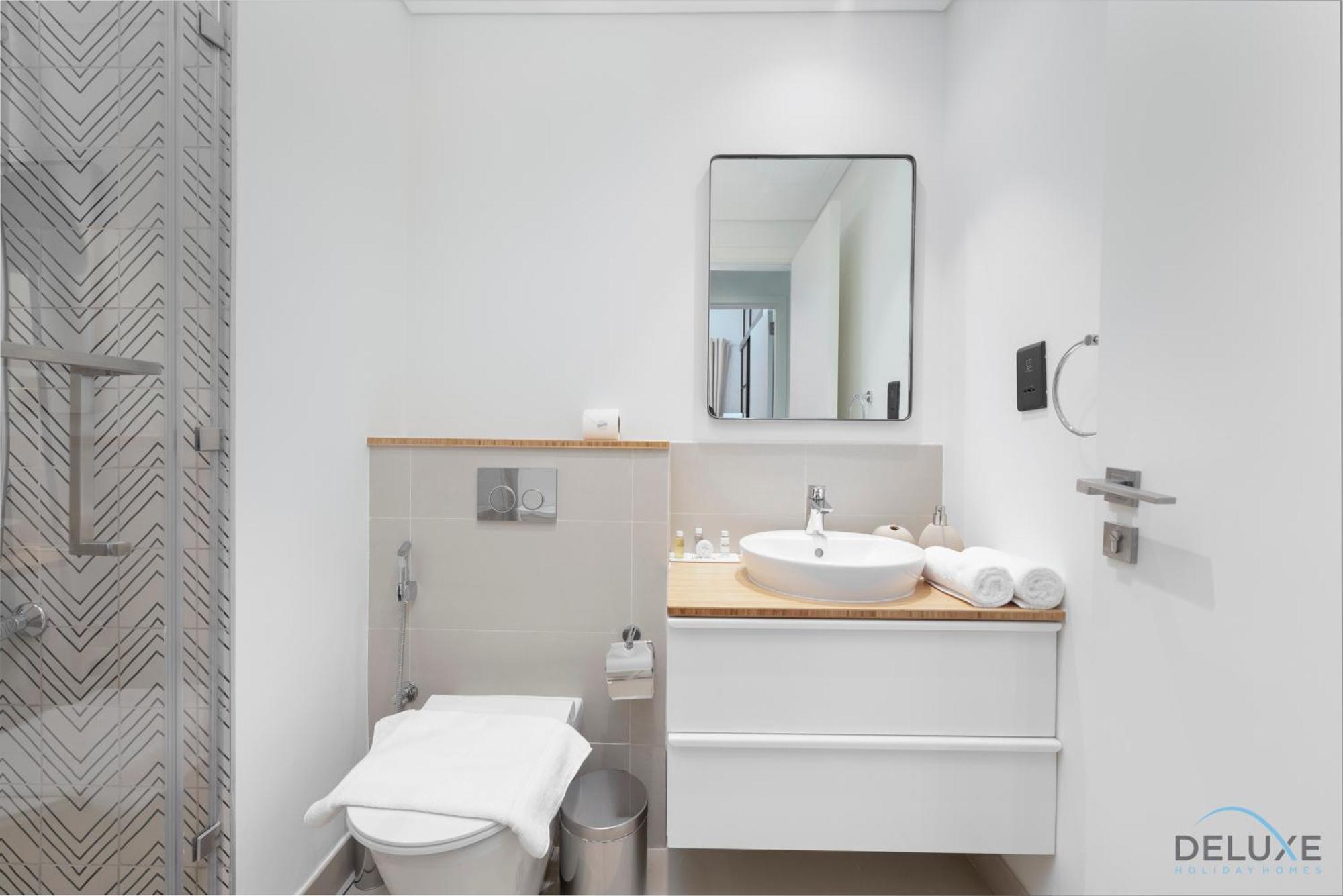 Chic 1br At Collective 2 Tower A Hills By Deluxe Homes Apartment
