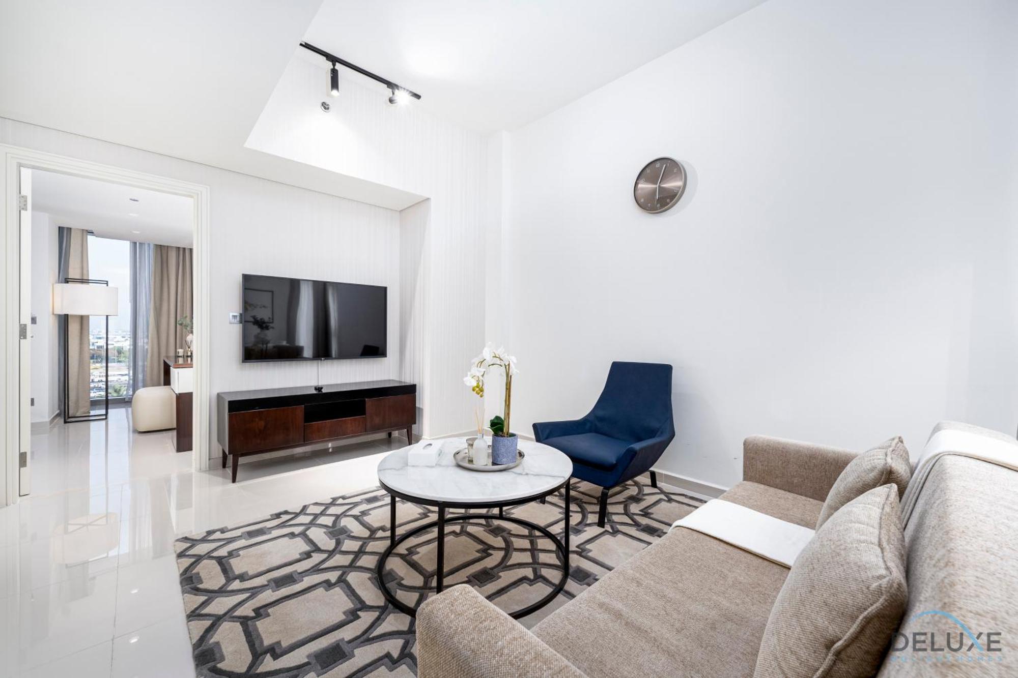 Chic 1br In Avanti Tower, Business Bay By Deluxe Homes Dubai