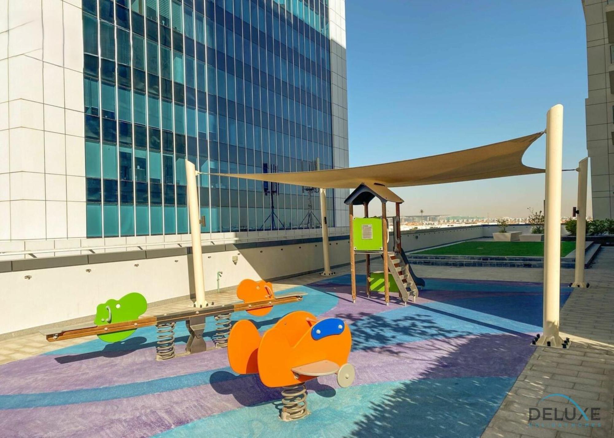 Chic 1br In Avanti Tower, Business Bay By Deluxe Homes Dubai
