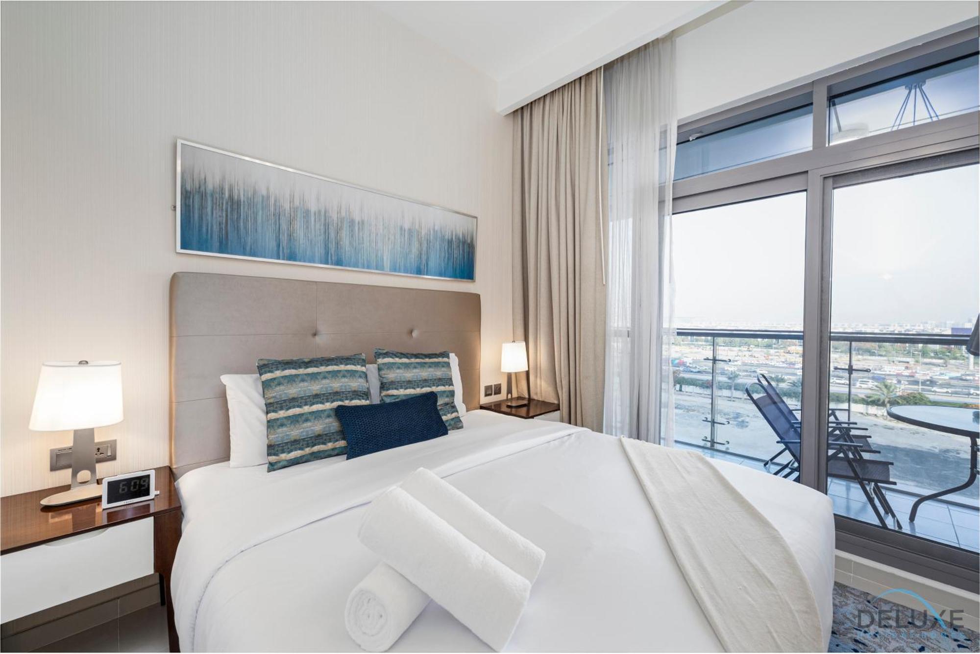 Chic 1br In Avanti Tower, Business Bay By Deluxe Homes * Dubai