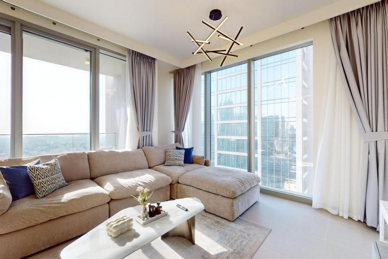 Tower 2 - Warm Two Bedroom Apartment *