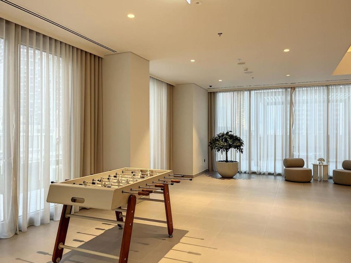 Tower 2 - Warm Two Bedroom Apartment *
