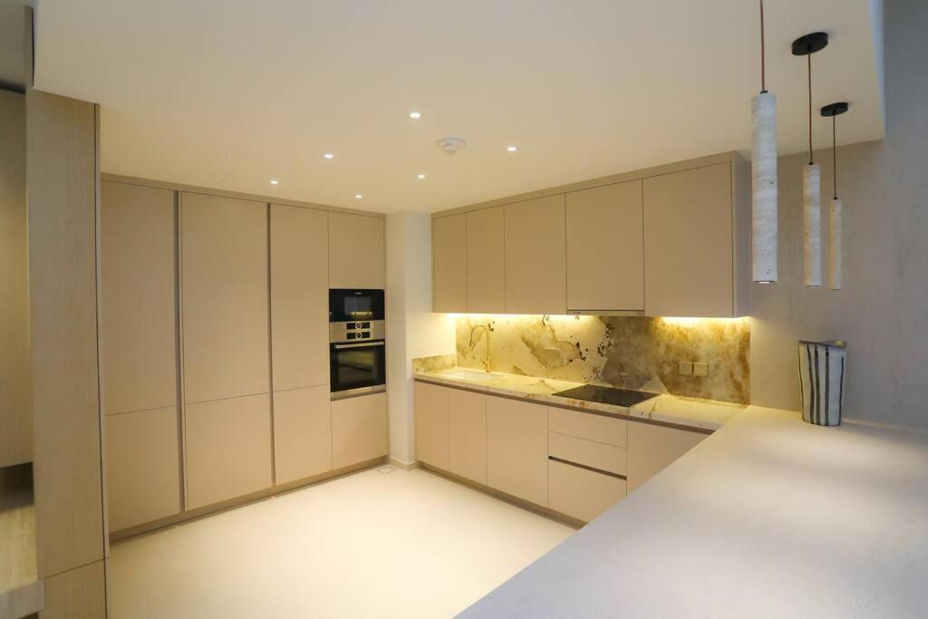 Apartment Penthouse West Dubai