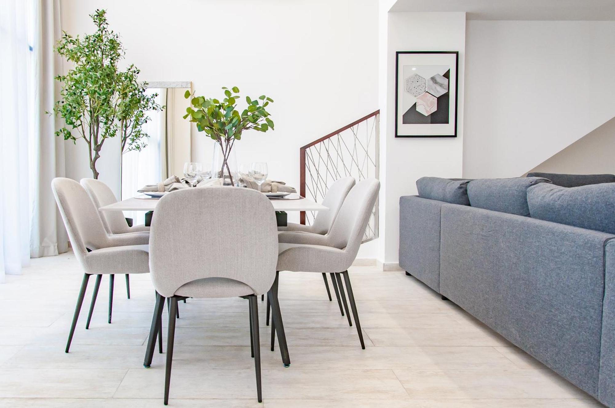 Sophisticated 2 Bedroom With Lush Interiors In Jvc Apartment Dubai
