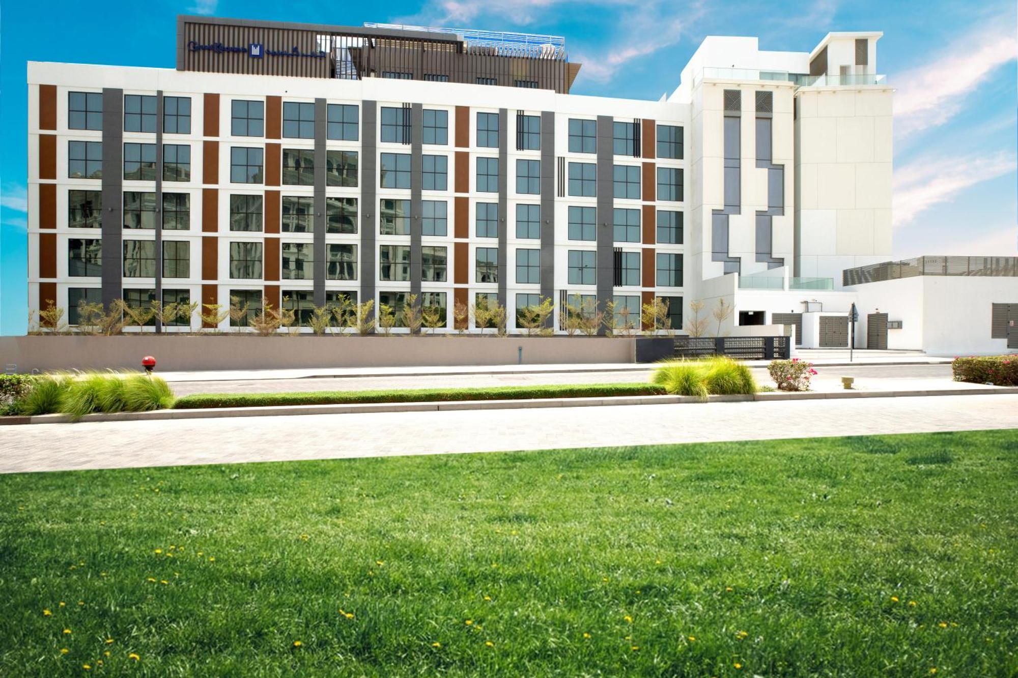 Grand Kingsgate Jaddaf Waterfront By Millennium Hotel