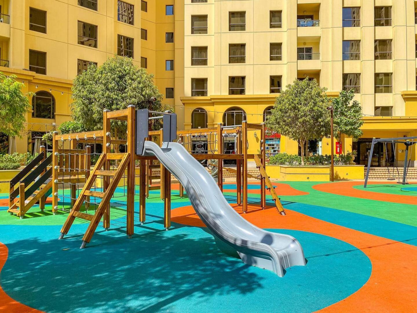 5 Star Luxury Sea View Apartment Dubai