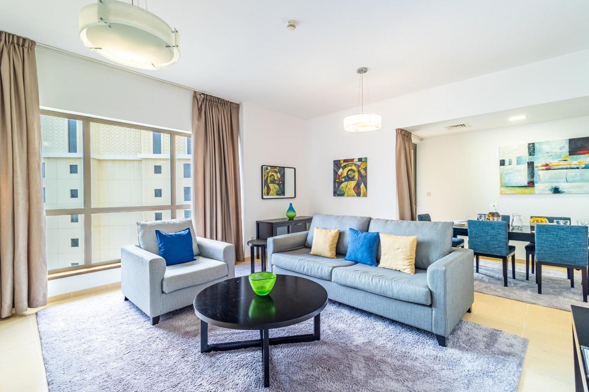 Luxury Sea View Apartment Dubai