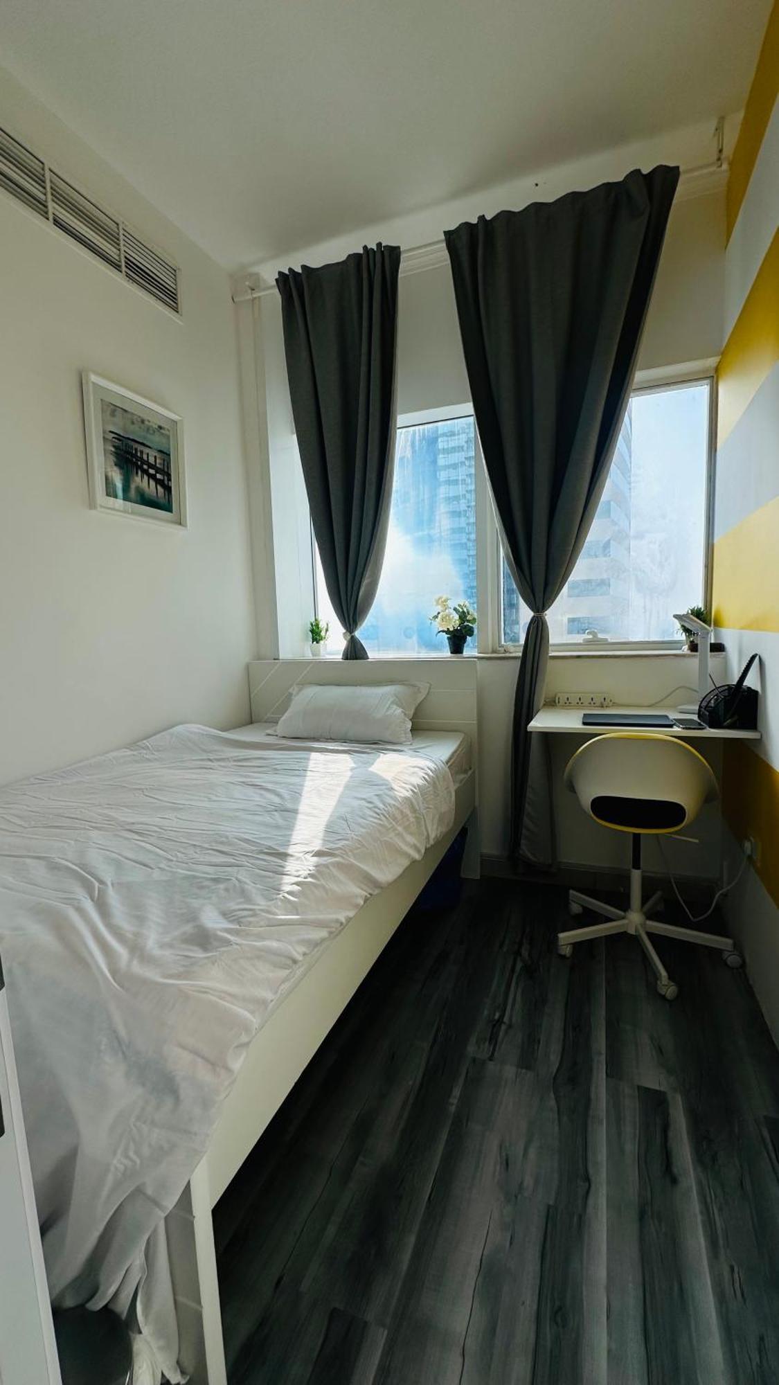 Hostel Urban Panda Marina Dubai