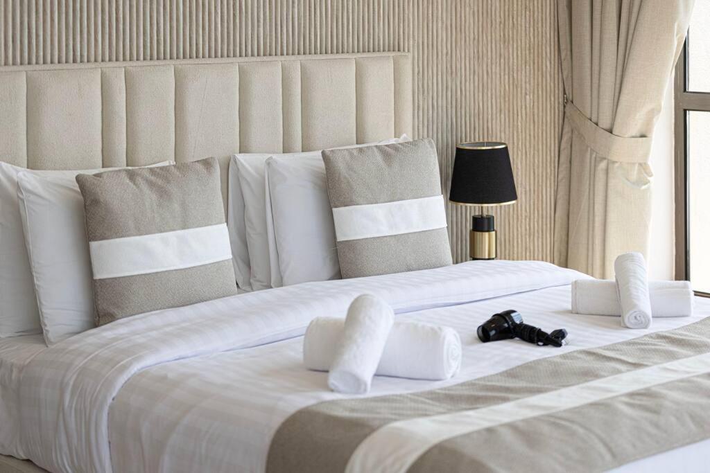 Eye & Sea View, 1-min Walk To Jbr Beach, Luxurious Retreat! Daire Dubai