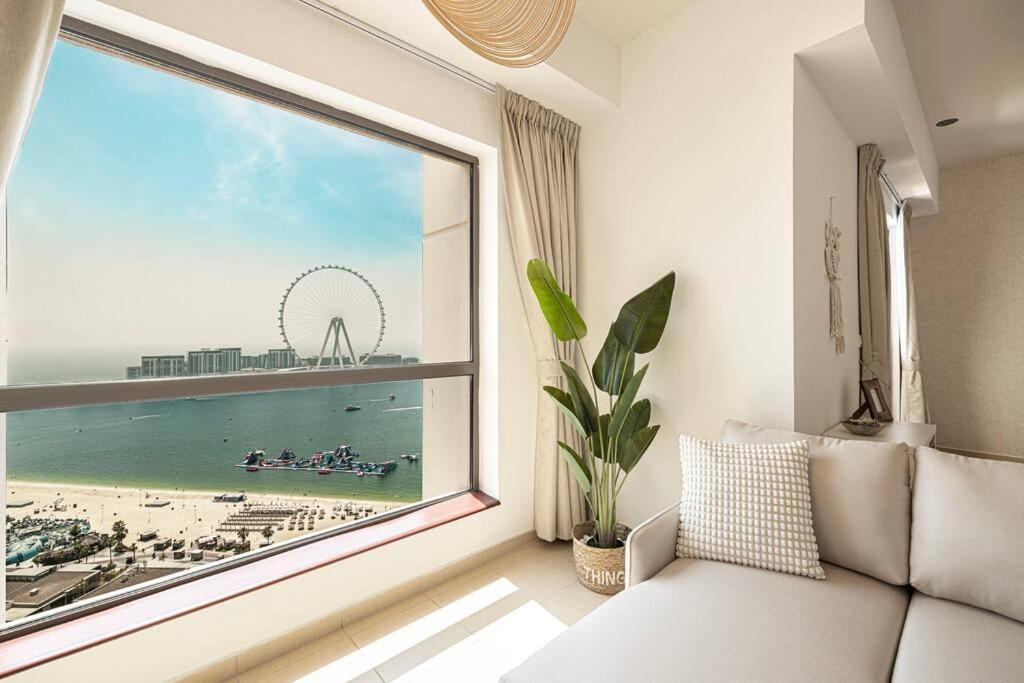 Eye & Sea View, 1-min Walk To Jbr Beach, Luxurious Retreat! Daire *