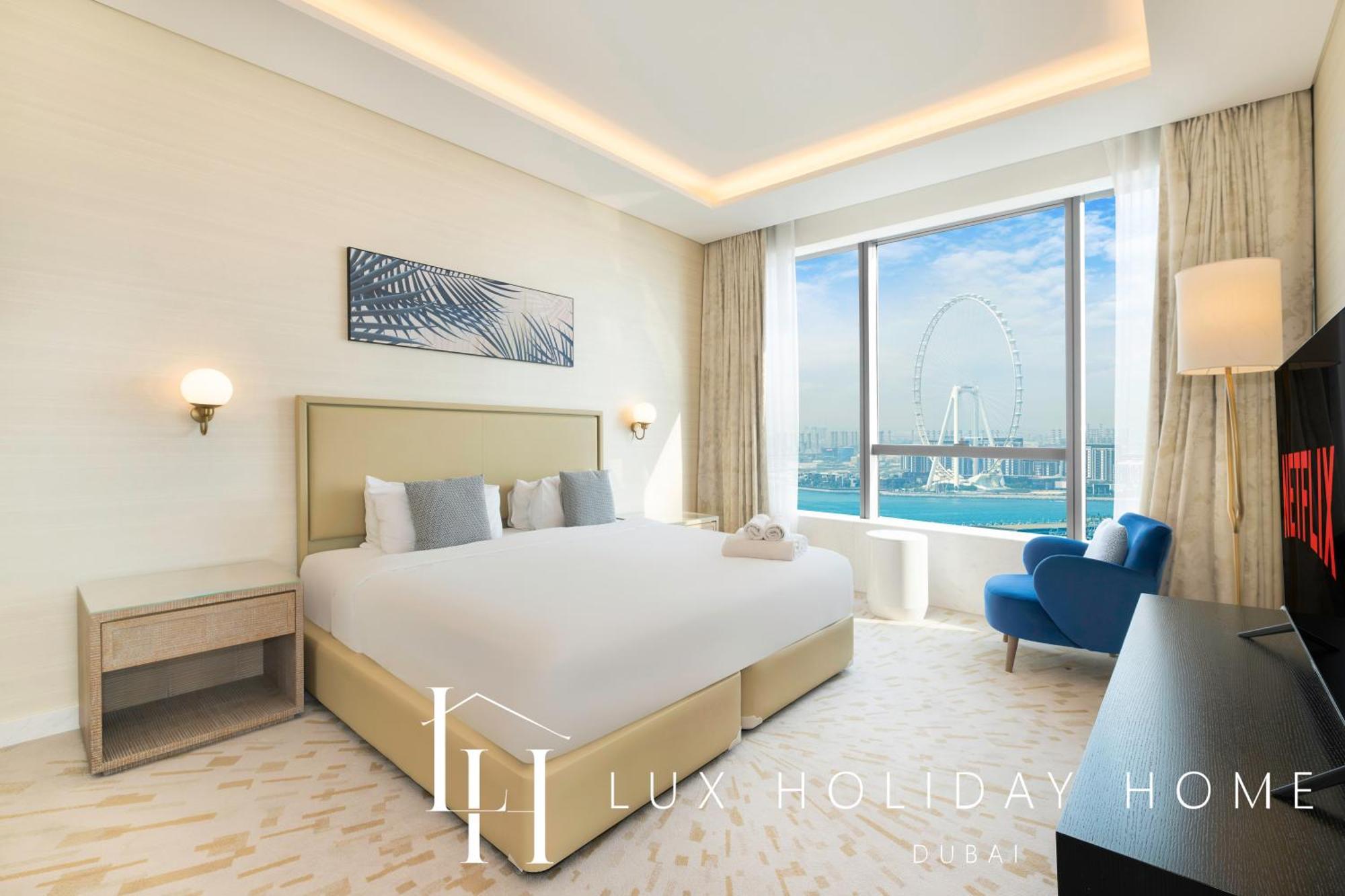 Lux Iconic Views At The Palm Tower 3 Dubai