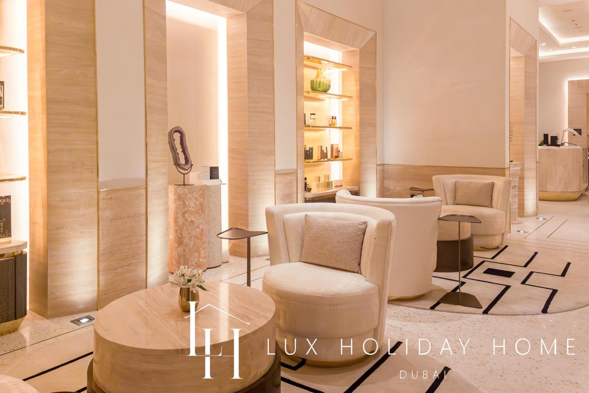 Apartment Lux Iconic Views At The Palm Tower 3 *