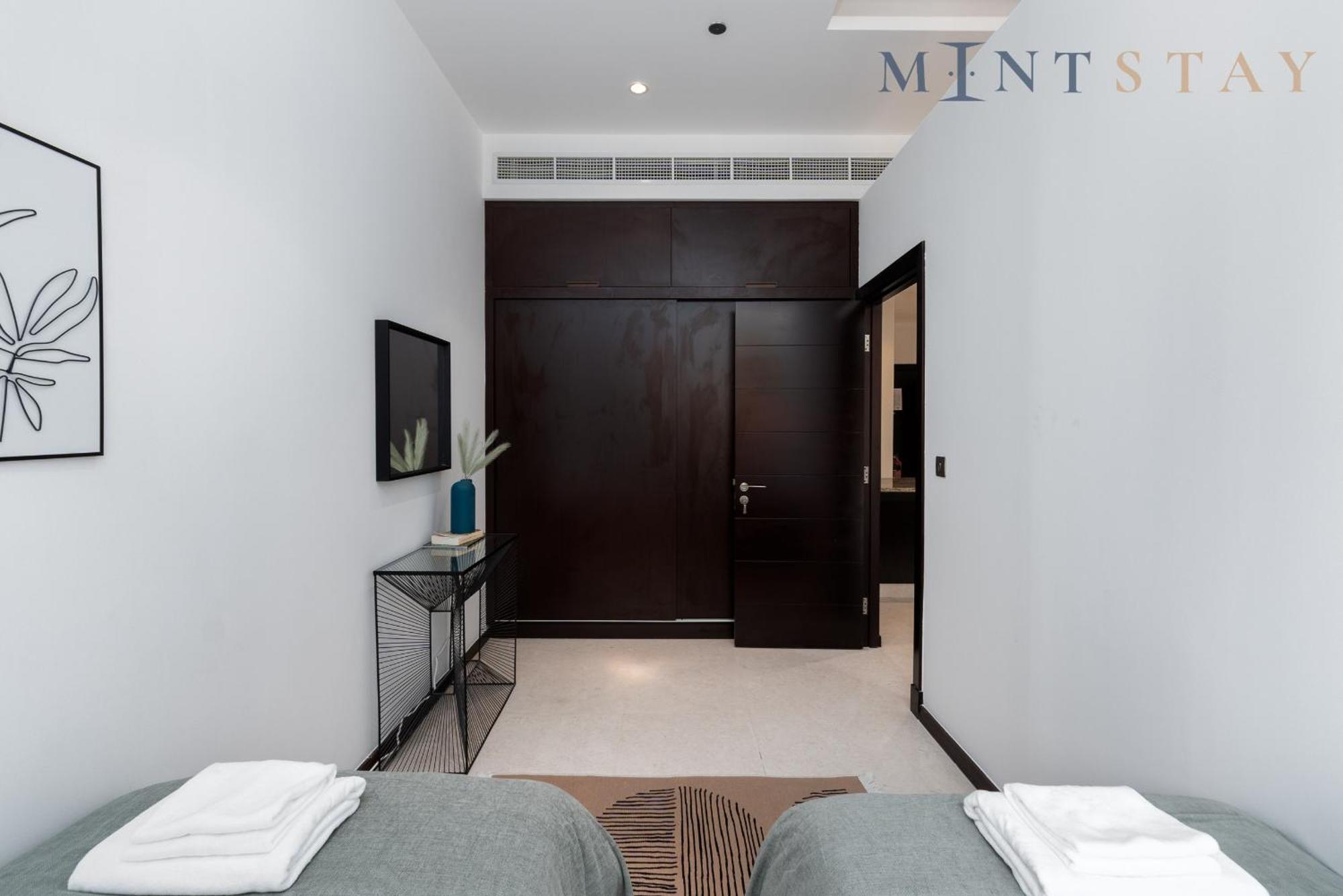 Tiara Residences, Palm Jumeirah - Mint *