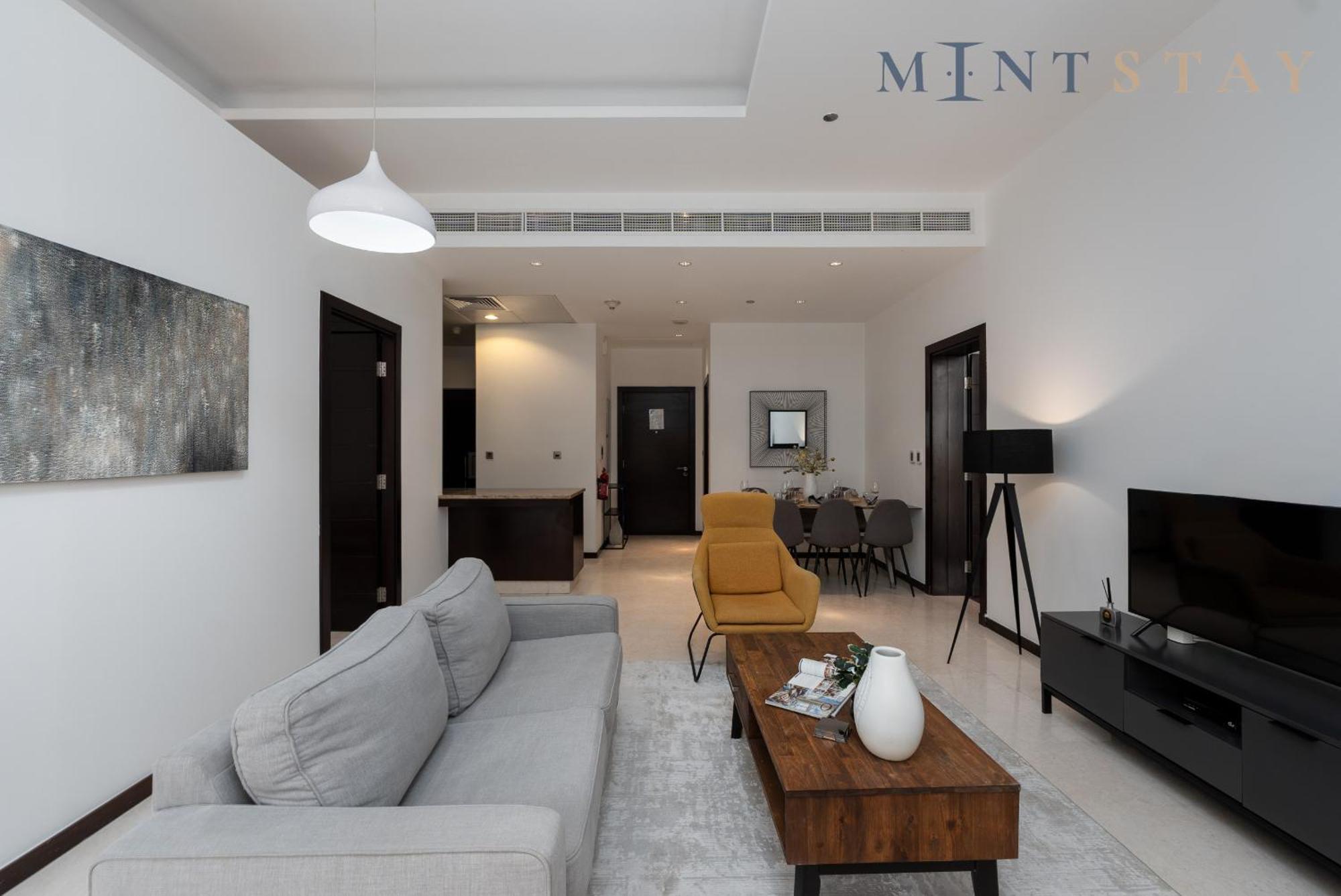 Tiara Residences, Palm Jumeirah - Mint Apartment Dubai