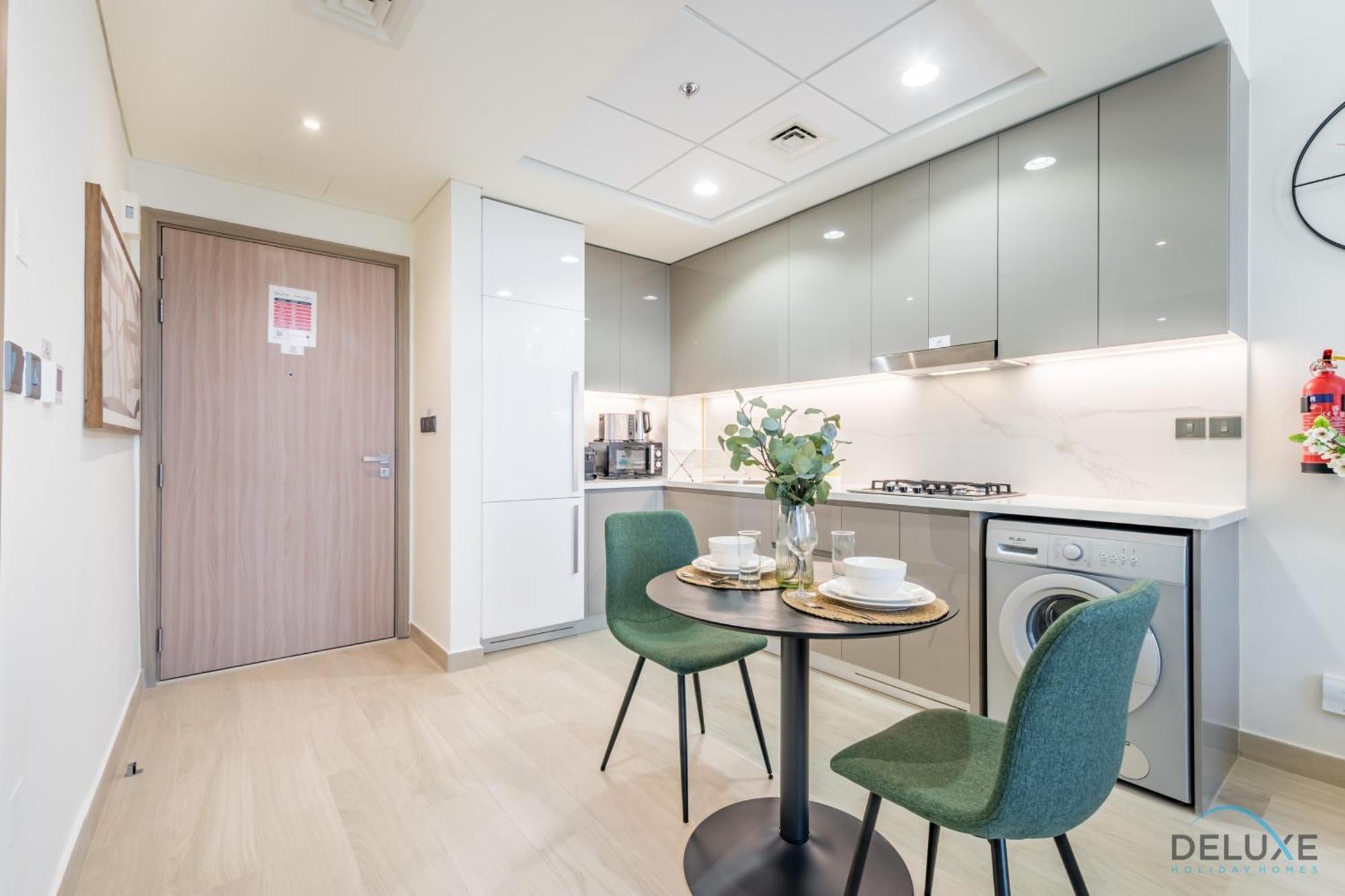 Delightful 1br In Azizi Riviera 22, Al Merkadh By Deluxe Homes Dubai
