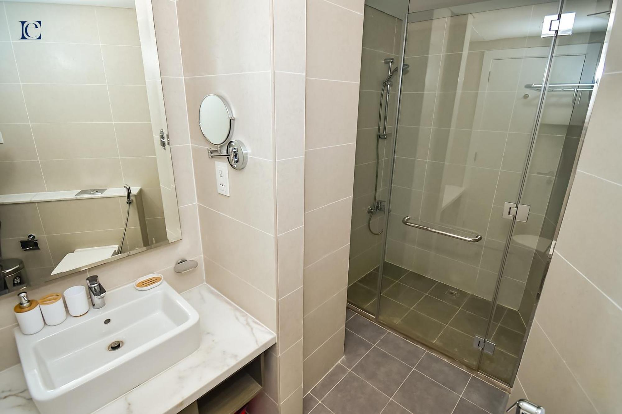 Apartment Luxury Escapes - Damac Maison Prive - Canal View Apts - Near Mall