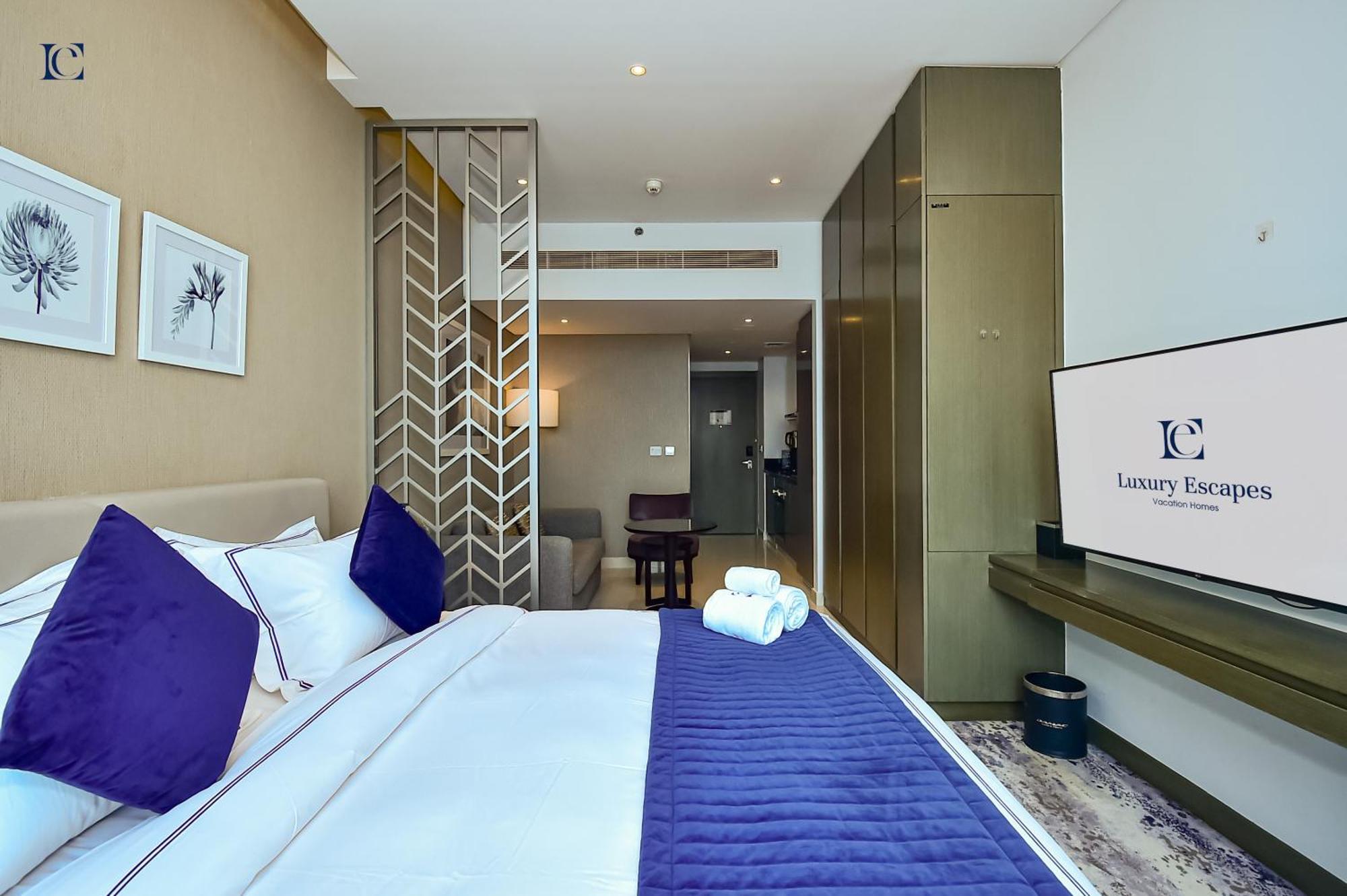 Luxury Escapes - Damac Maison Prive - Canal View Apts - Near Mall Apartment Dubai