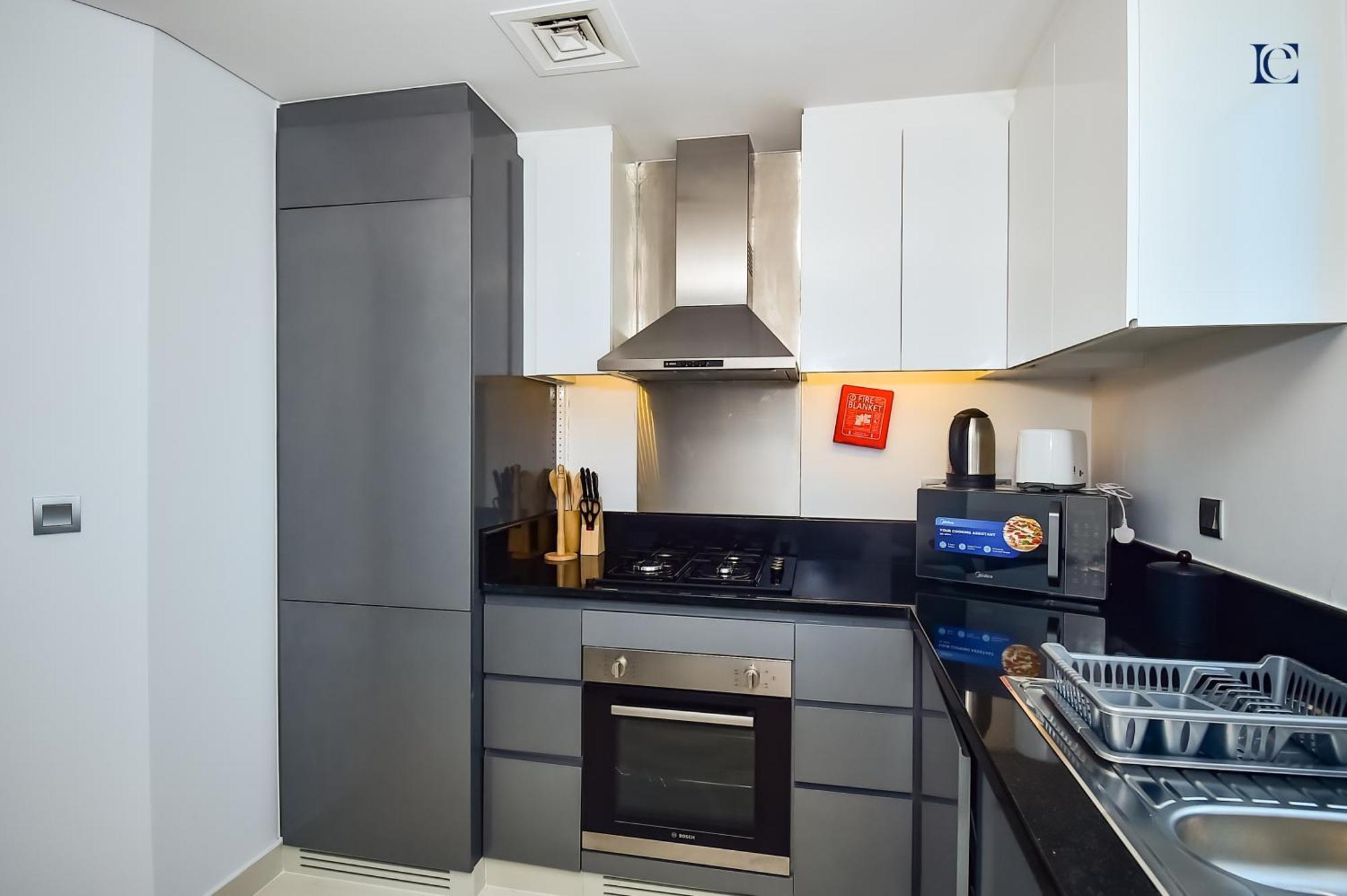 Luxury Escapes - Damac Maison Prive - Canal View Apts - Near Mall * Dubai