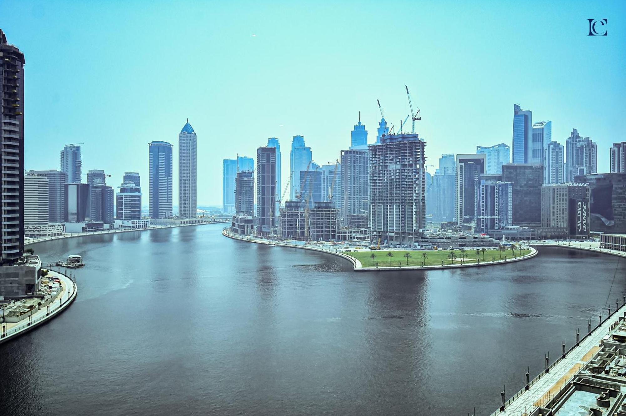 Luxury Escapes - Damac Maison Prive - Canal View Apts - Near Mall *