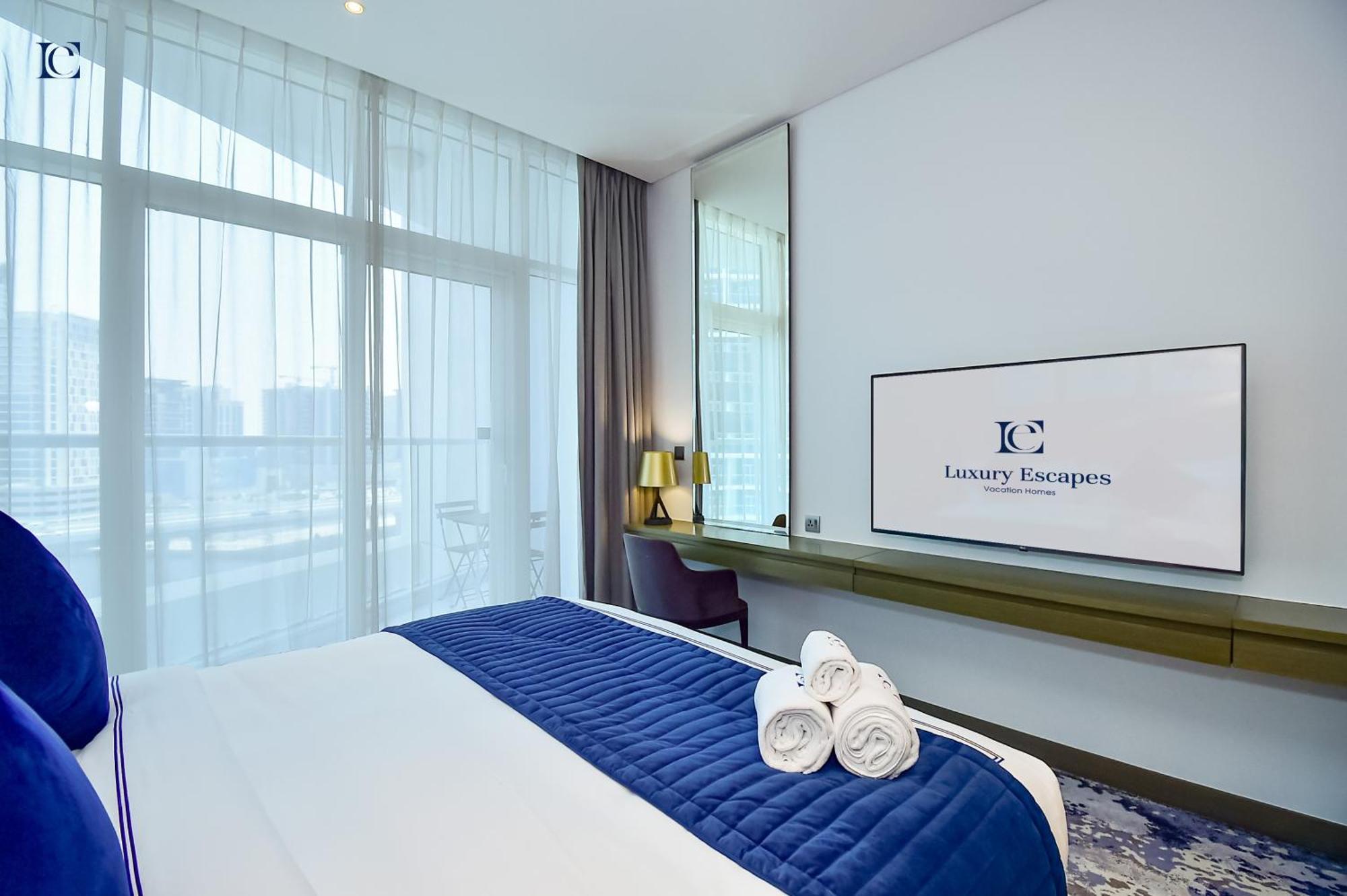 Apartment Luxury Escapes - Damac Maison Prive - Canal View Apts - Near Mall