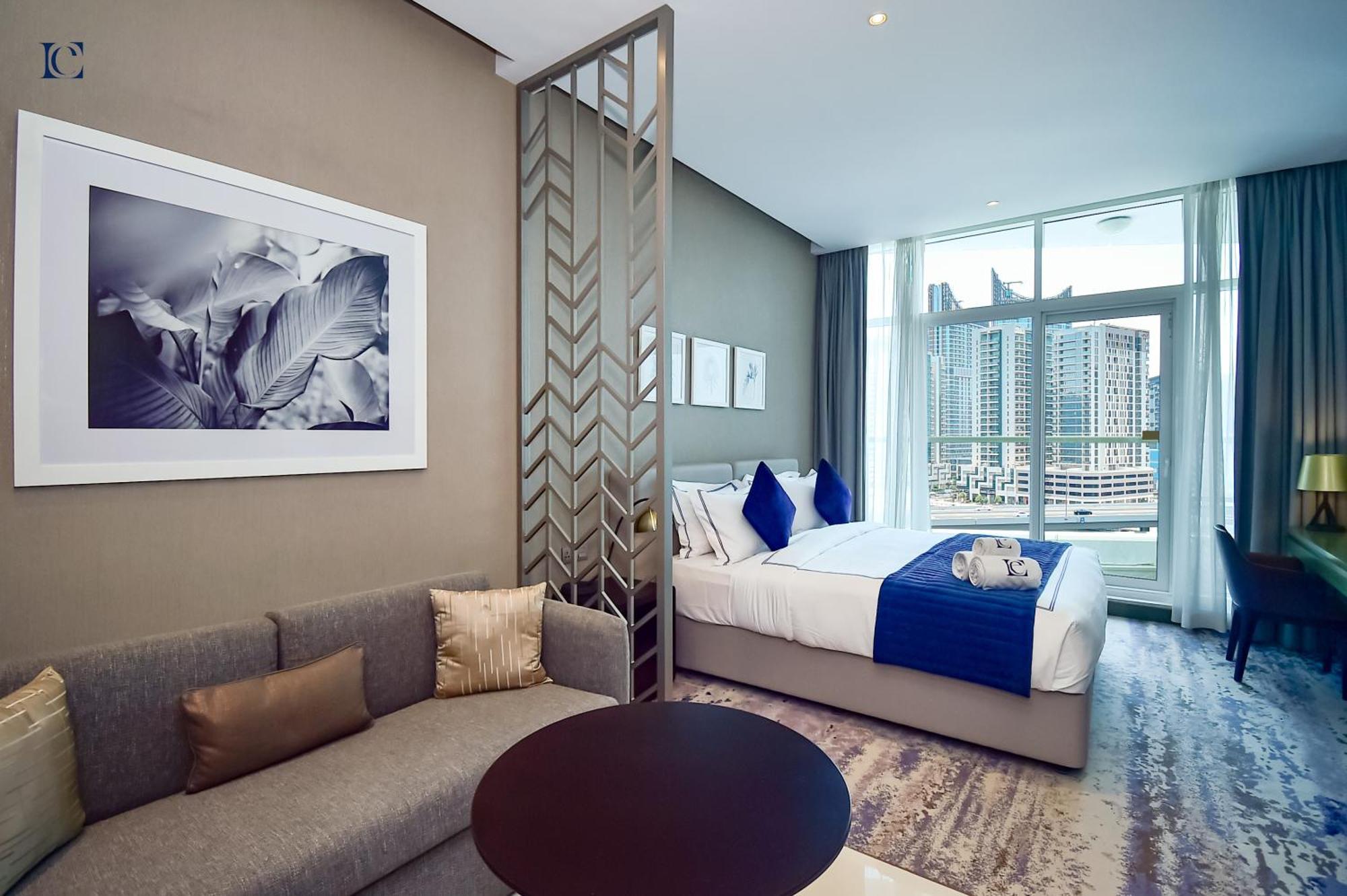 Luxury Escapes - Damac Maison Prive - Canal View Apts - Near Mall