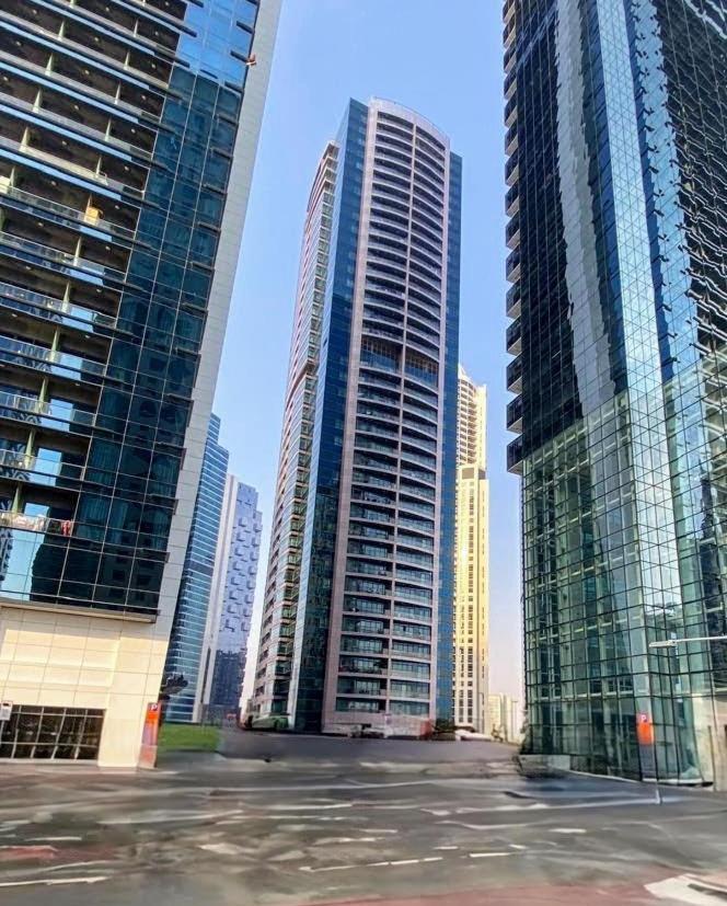Apartment Delux Studio Apartment Dubai Marina The Bay 5 Min Beach Jbr & 3 Min To Tram Station