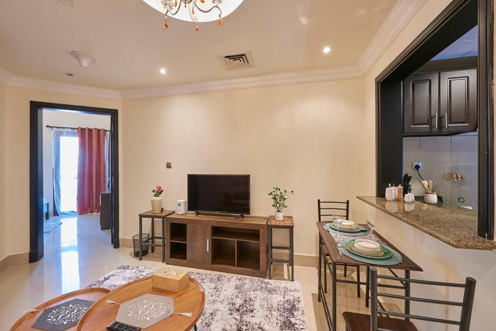 Cozy 1bedroom Skylight Le Grand Chateau Apartment *